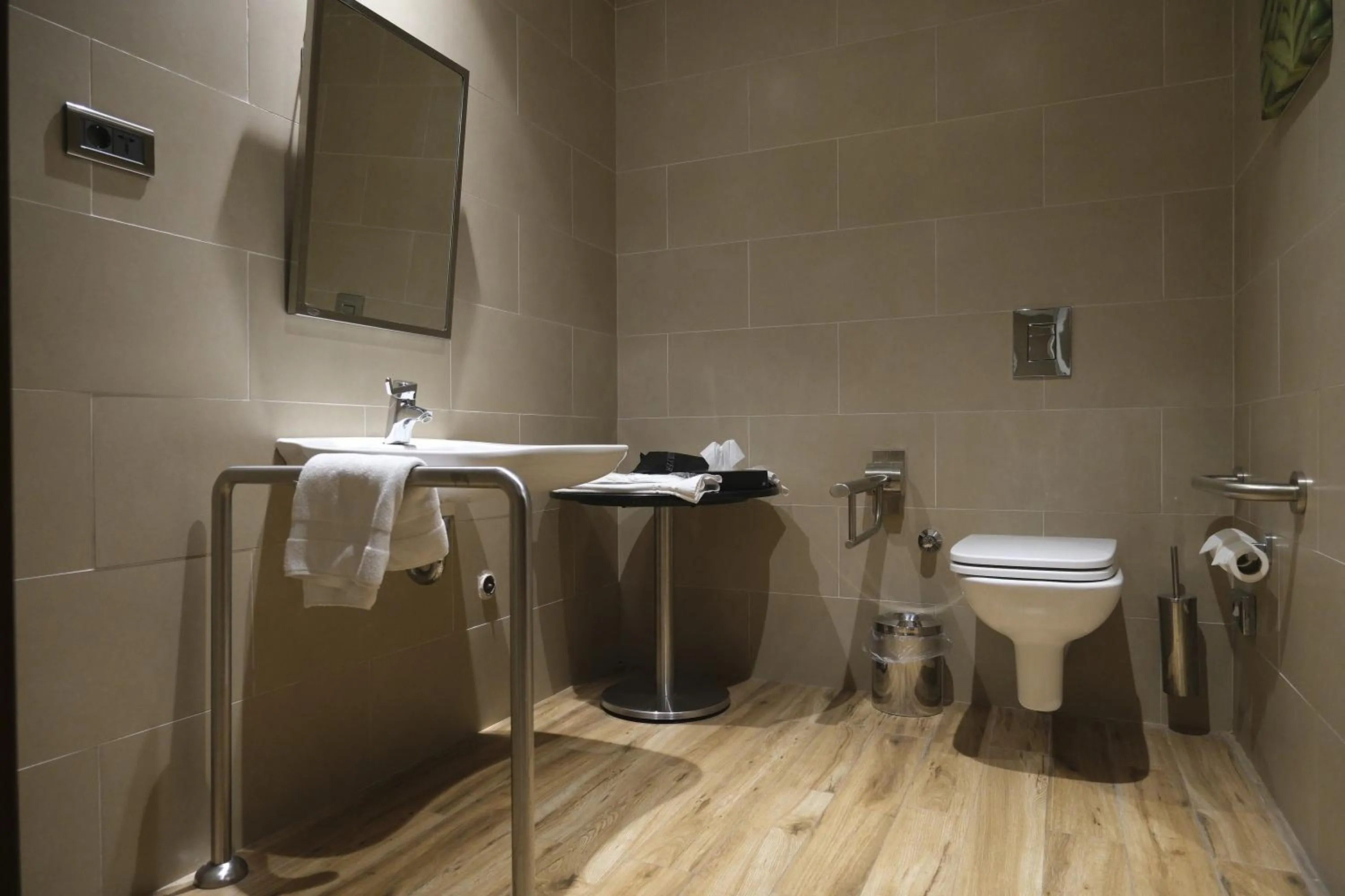 Toilet in Hilton Garden Inn Corlu