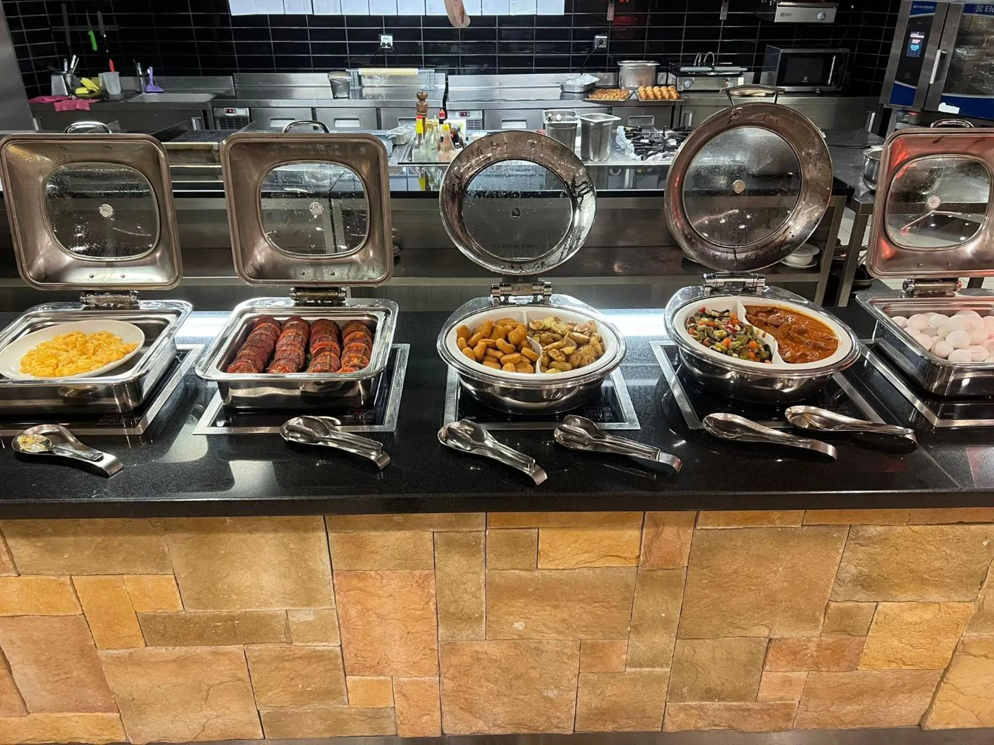 Food and drinks in Hilton Garden Inn Corlu