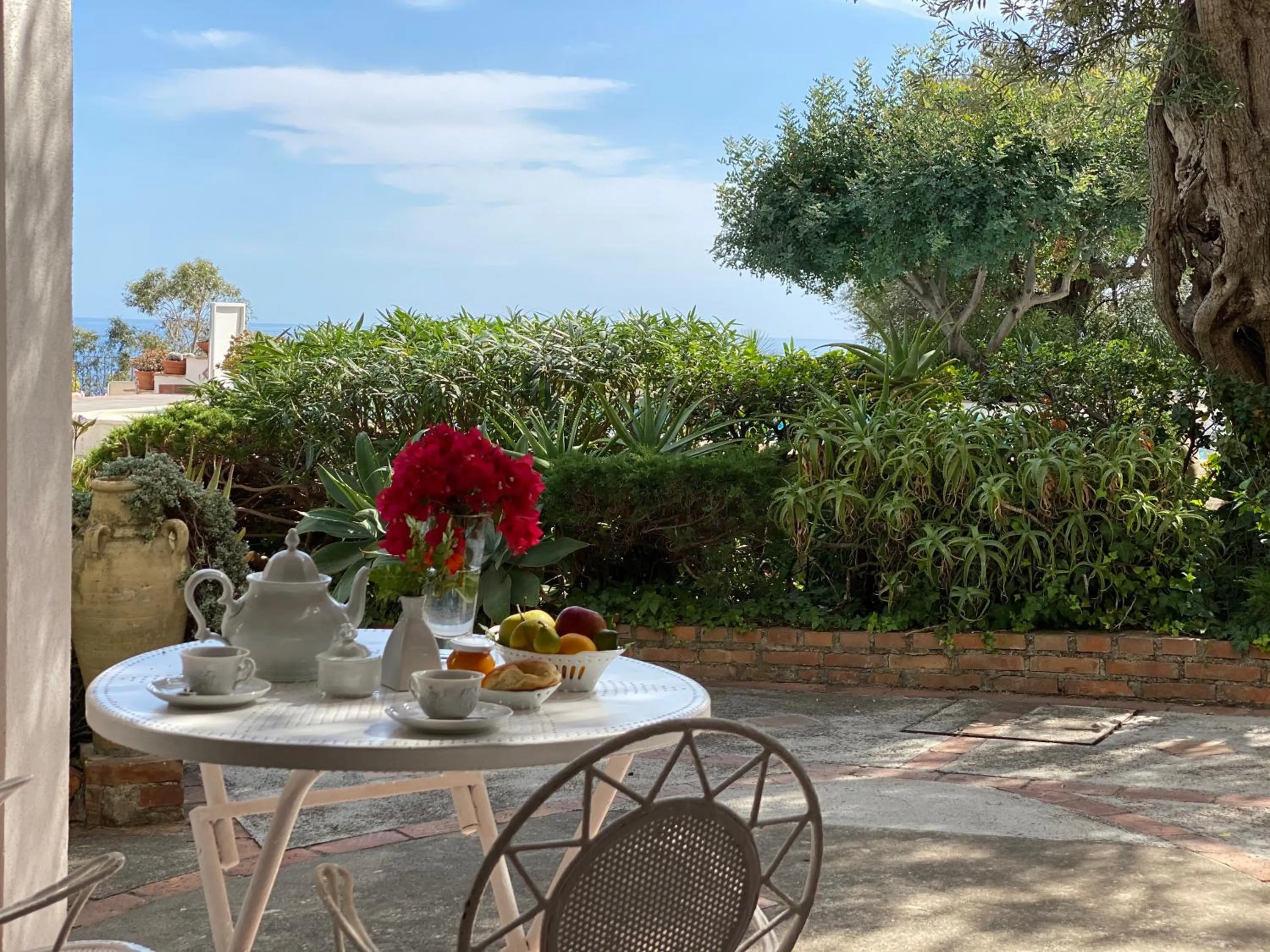 Patio in Residence Terra Rossa Taormina
