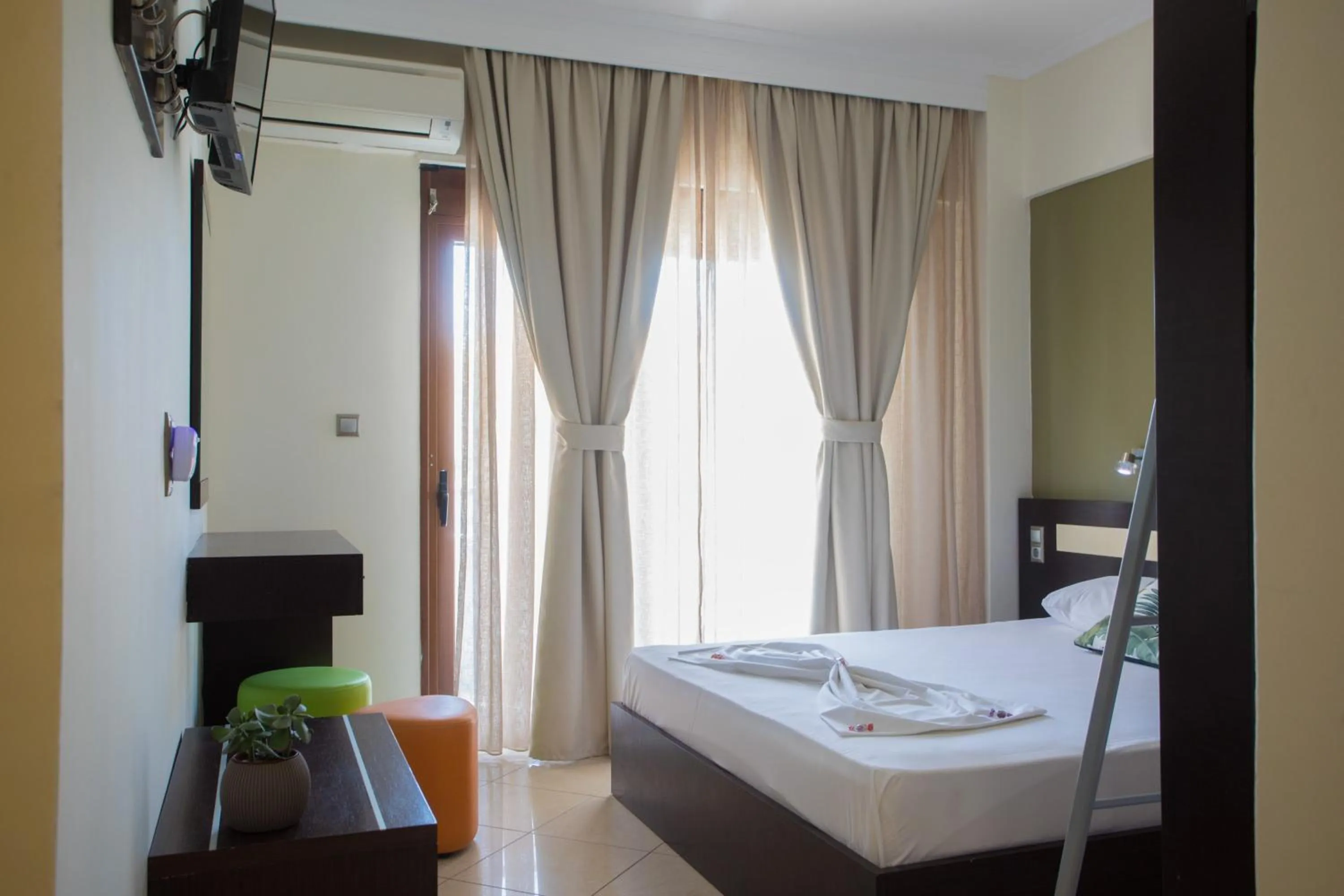 Bed in Villa Amalia Sun Beach