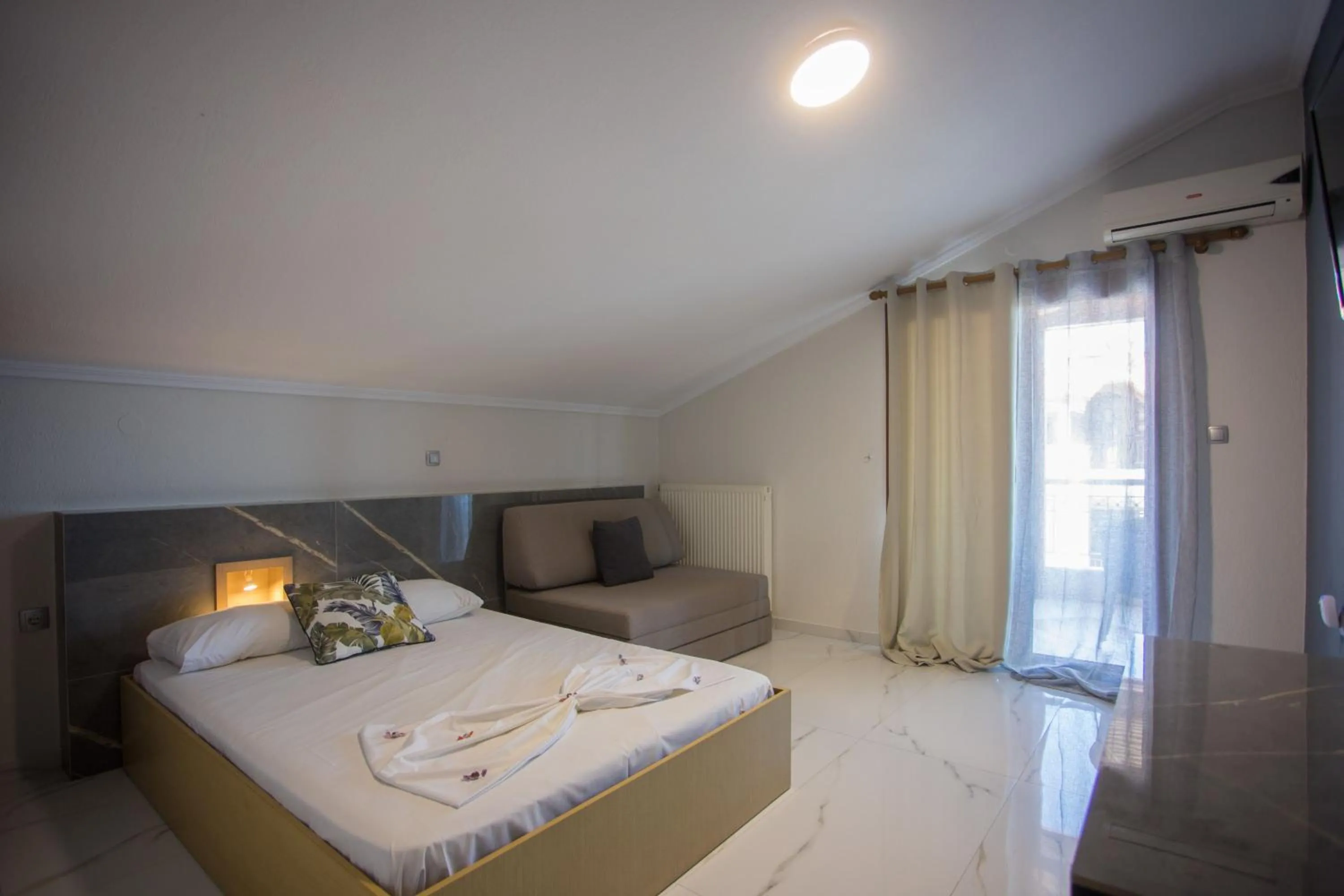 Bed in Villa Amalia Sun Beach
