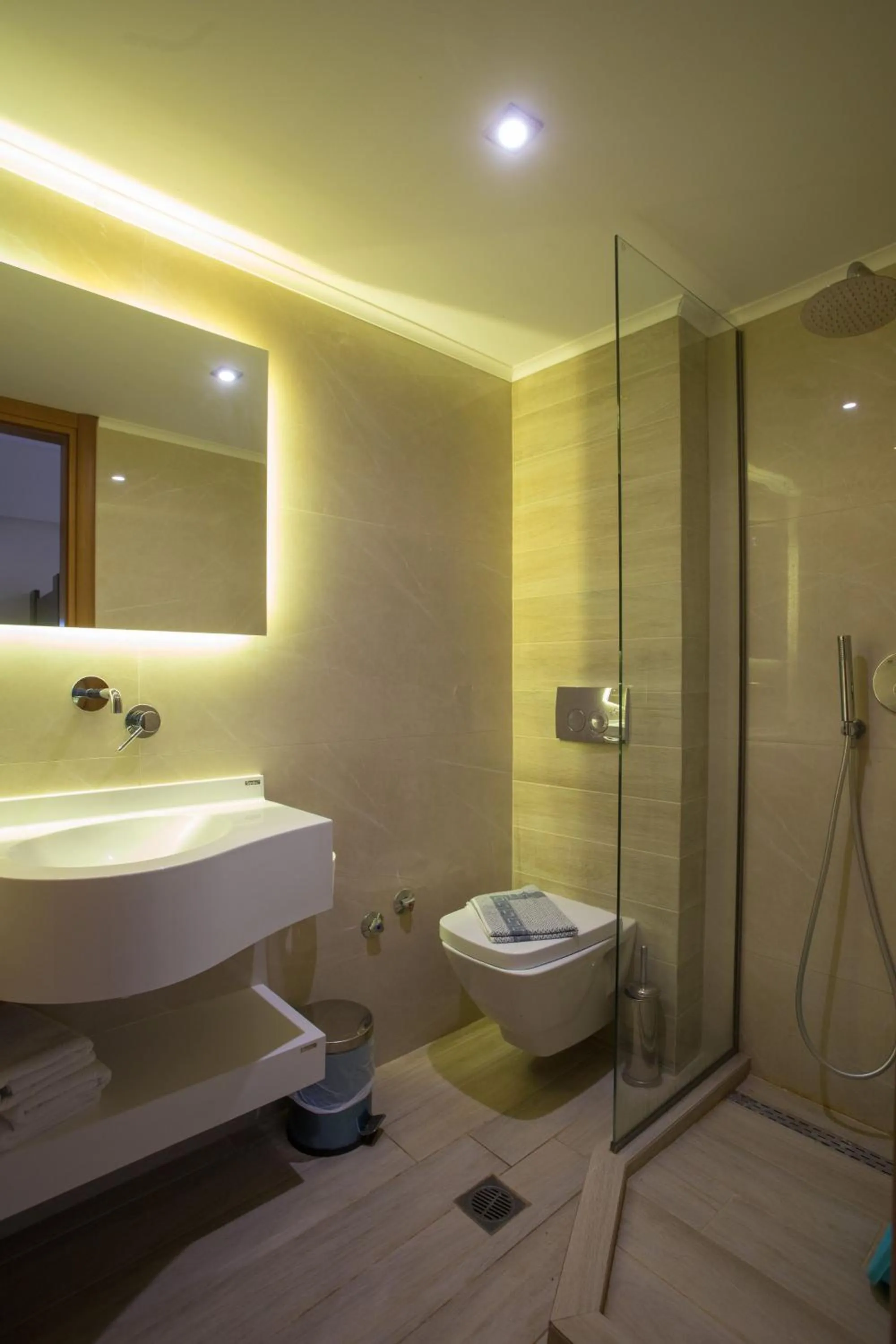 Shower in Villa Amalia Sun Beach