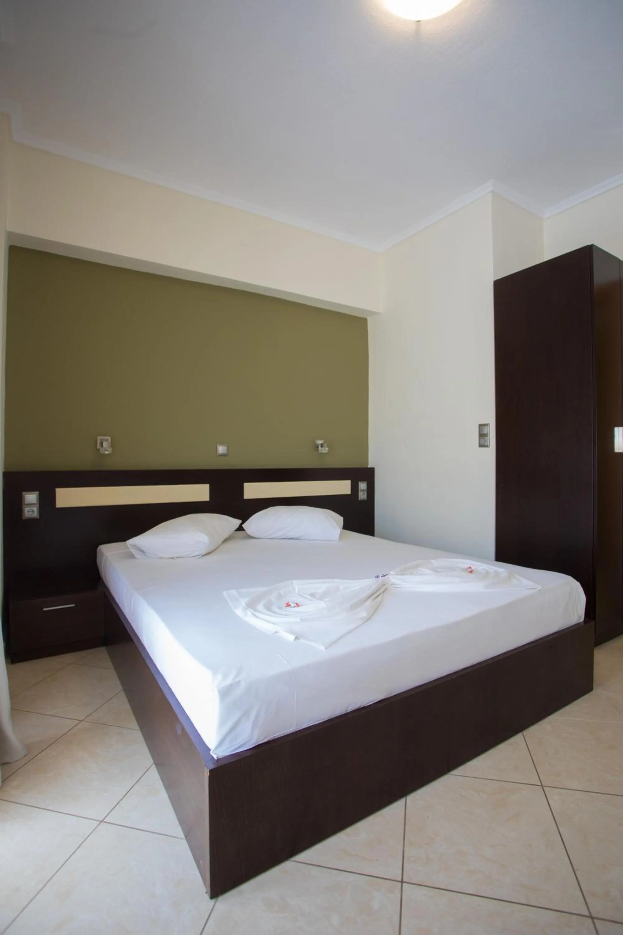 Bed in Villa Amalia Sun Beach