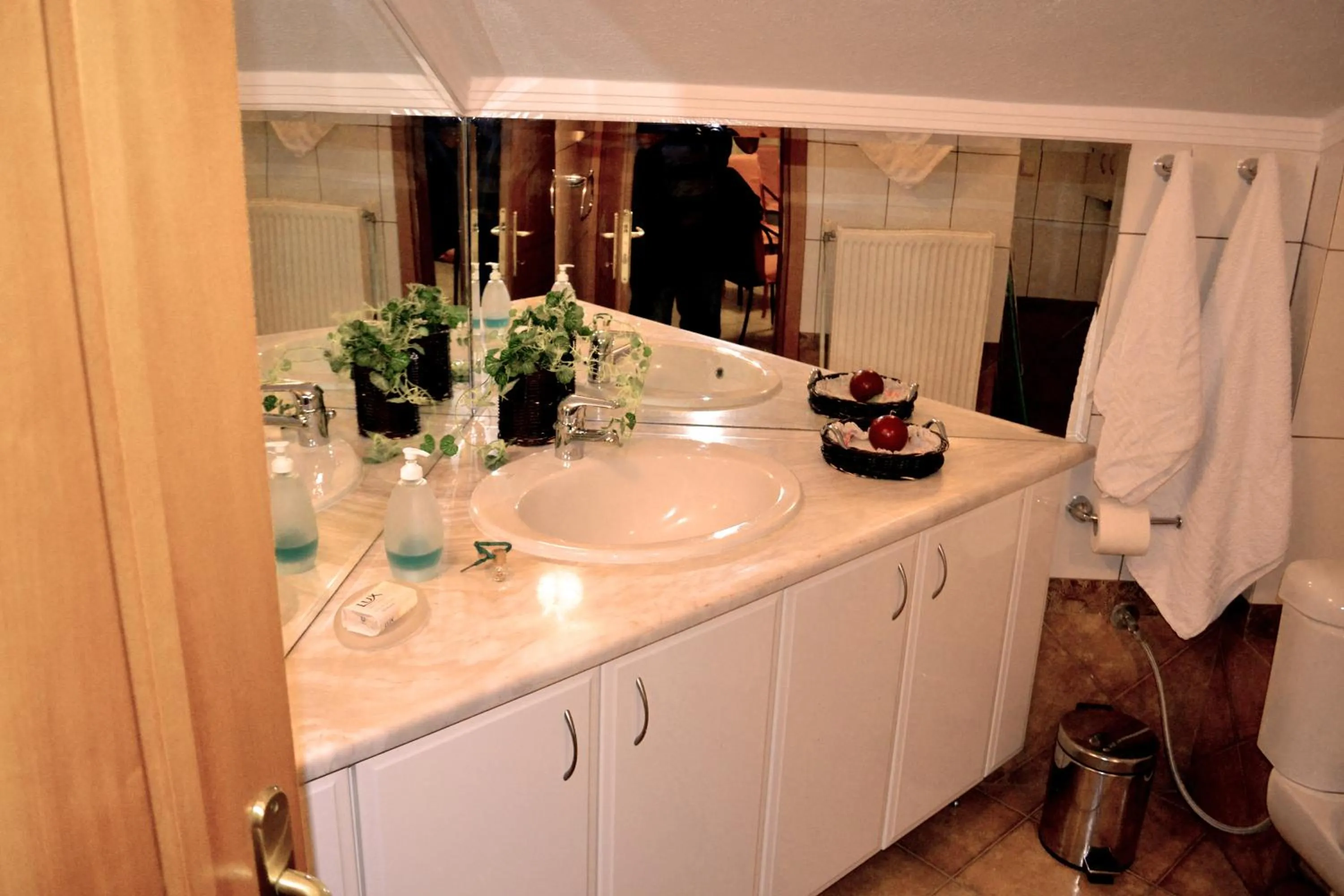 Bathroom in Villa Amalia Sun Beach