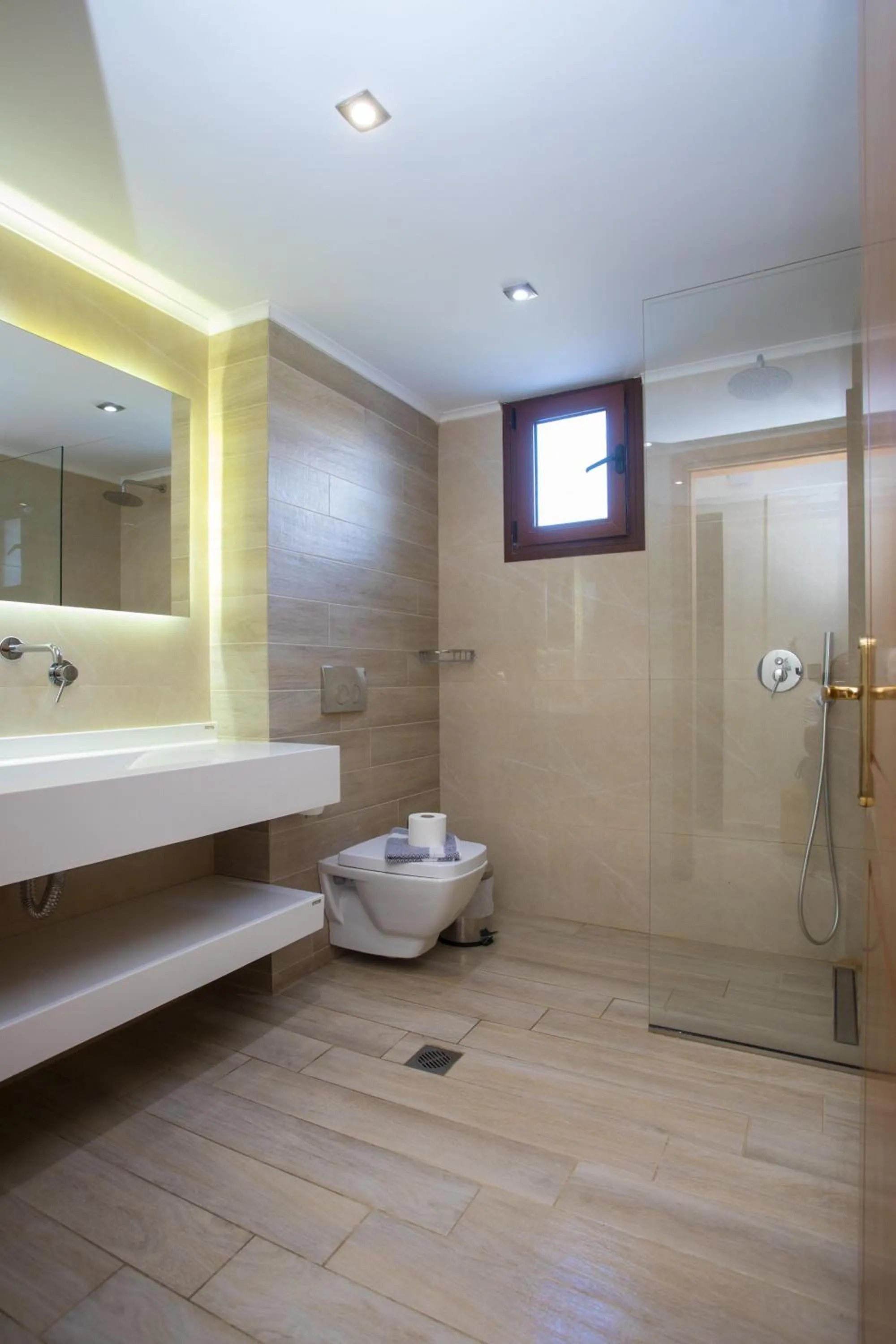 Shower in Villa Amalia Sun Beach