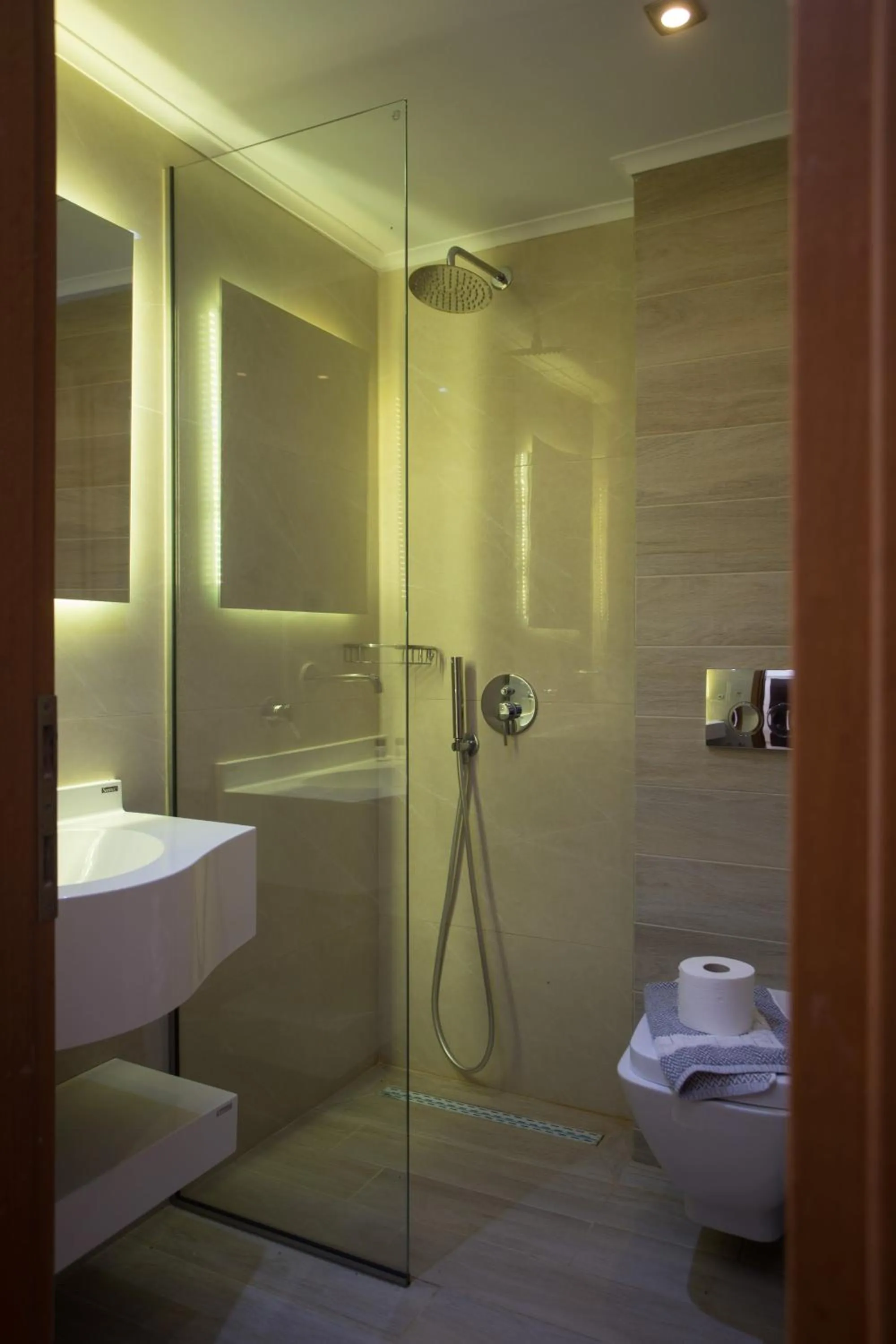 Shower in Villa Amalia Sun Beach