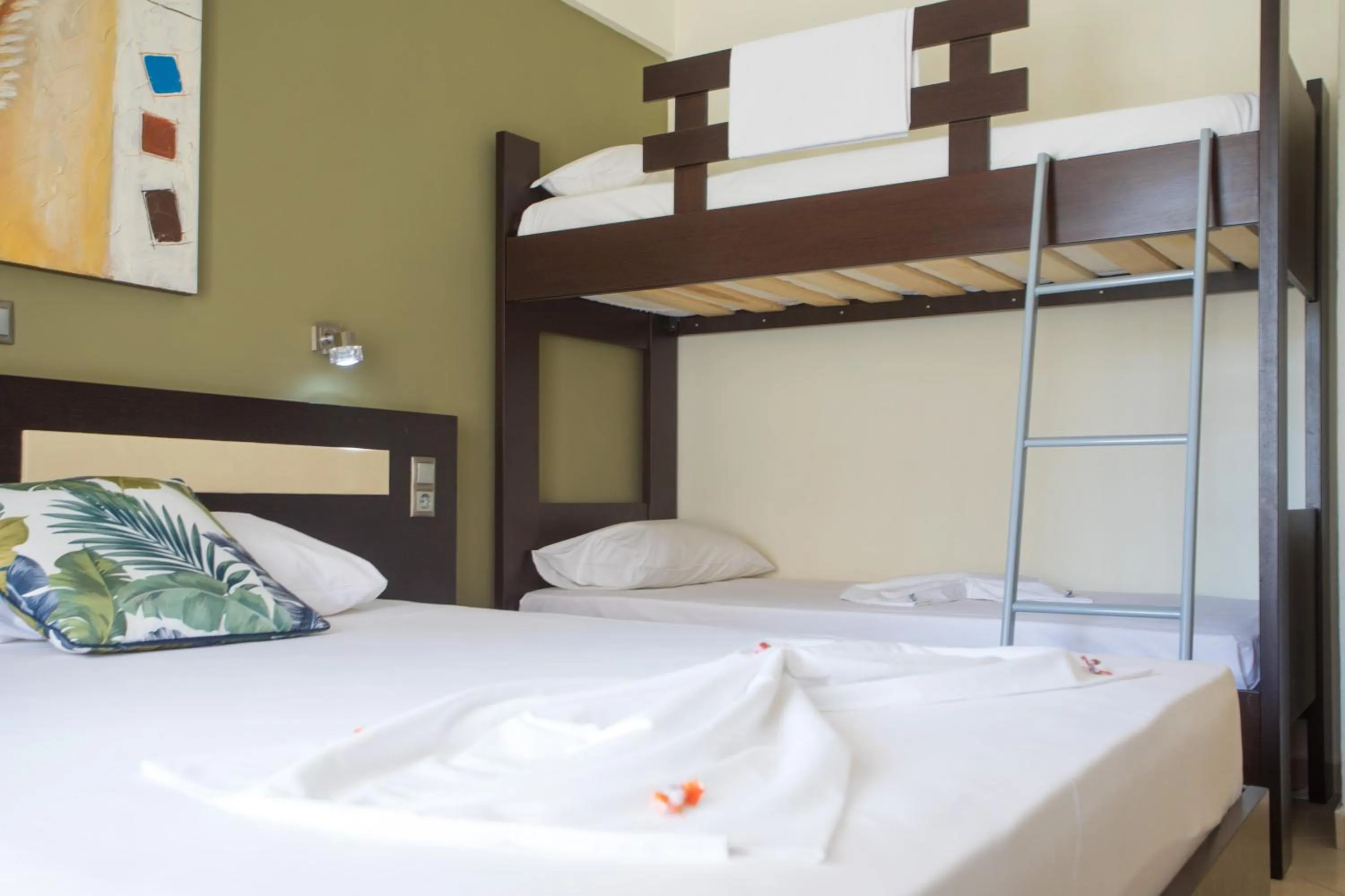 Bed in Villa Amalia Sun Beach