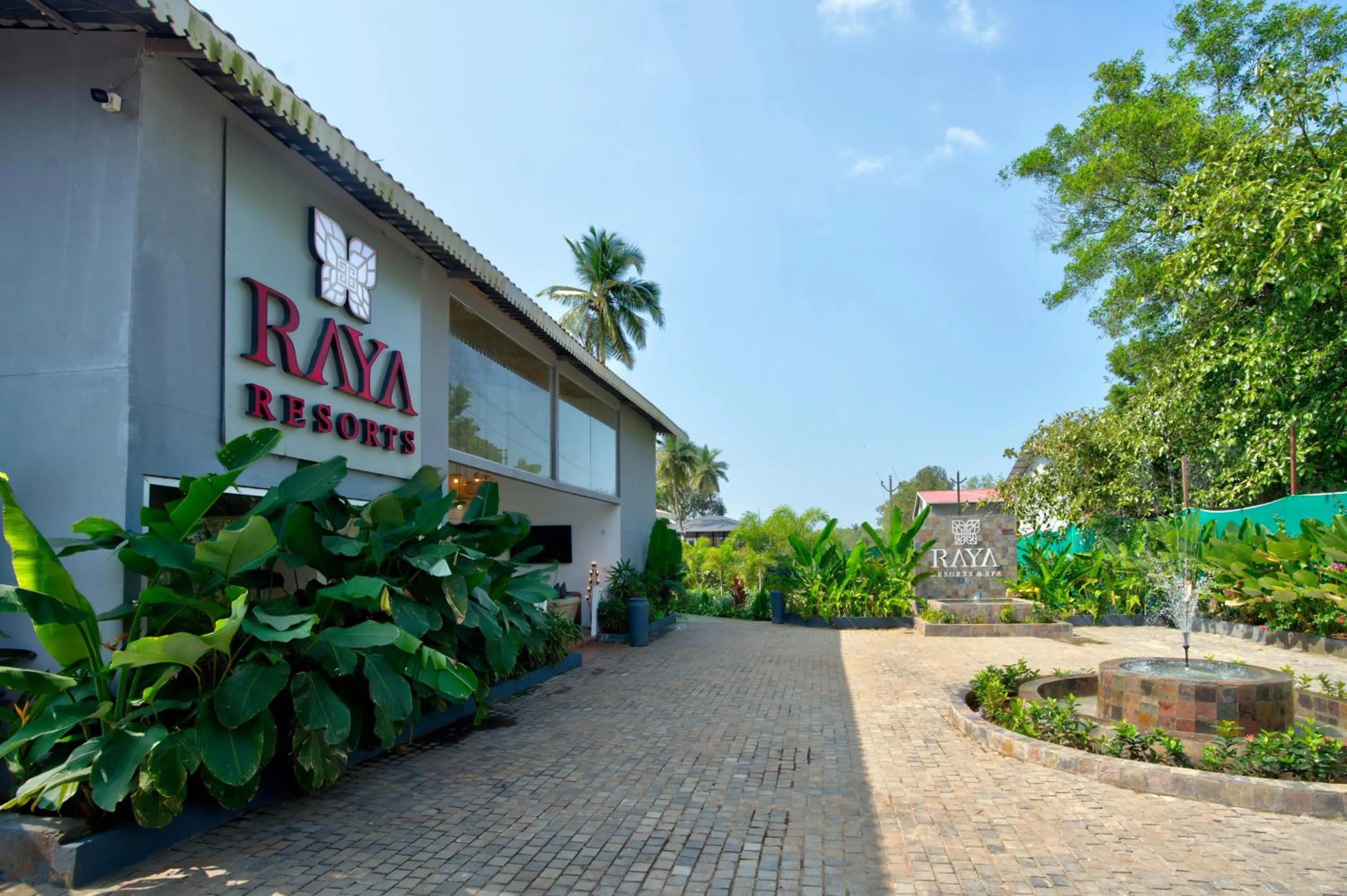 Facade/entrance in Raya Resorts