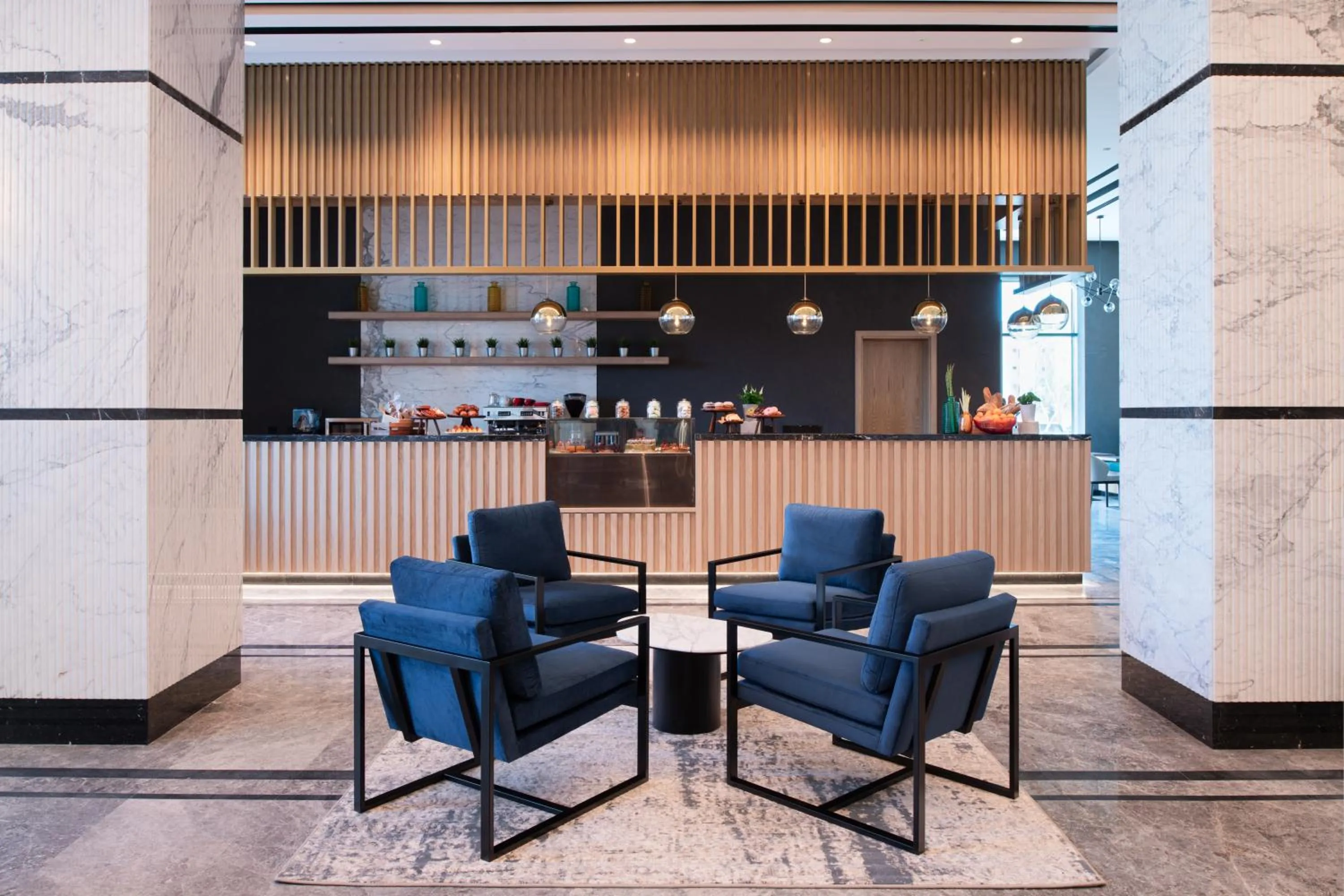 Lobby or reception in Park Inn by Radisson Hotel & Apartments Kuwait