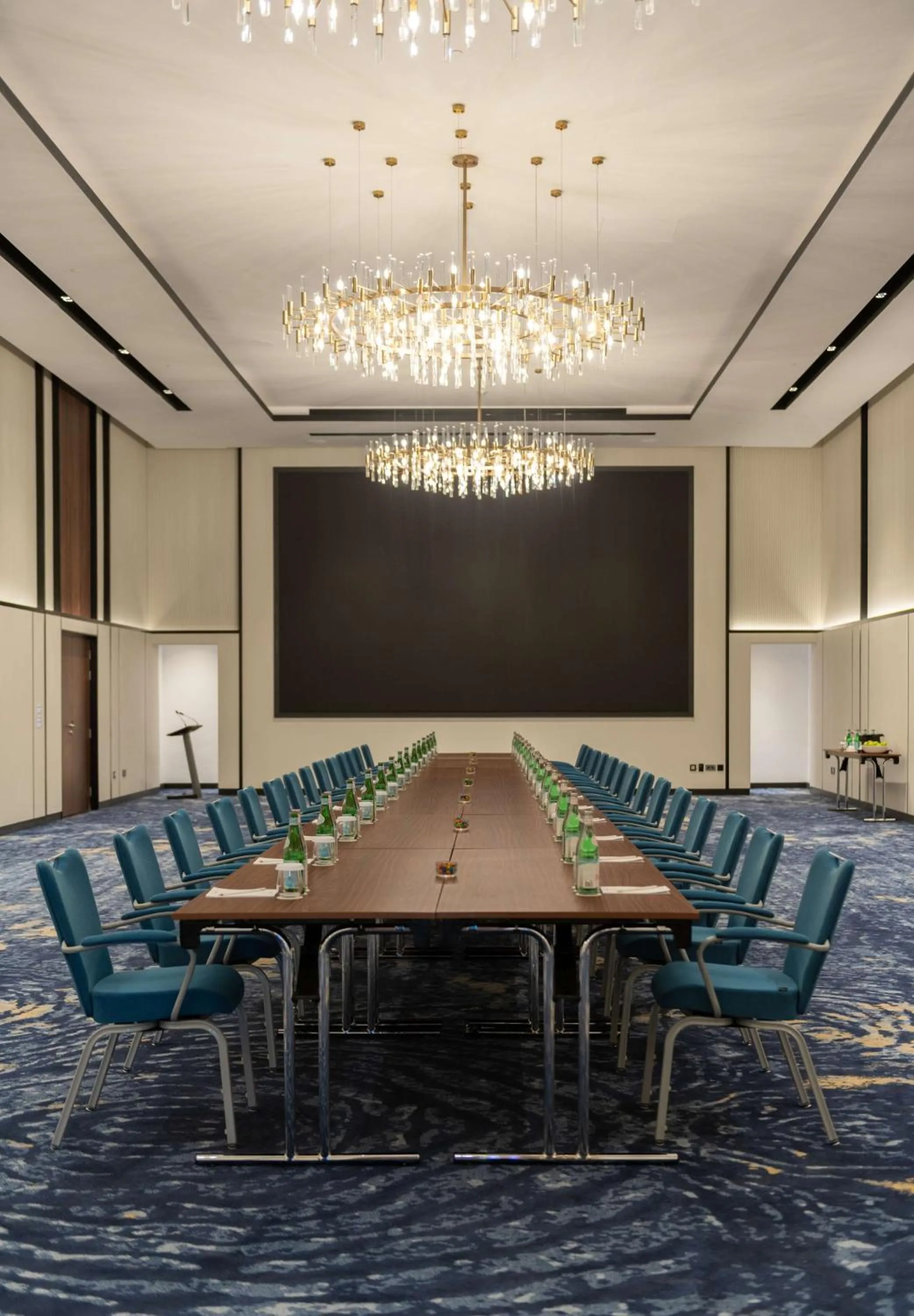 Banquet/Function facilities in Park Inn by Radisson Hotel & Apartments Kuwait