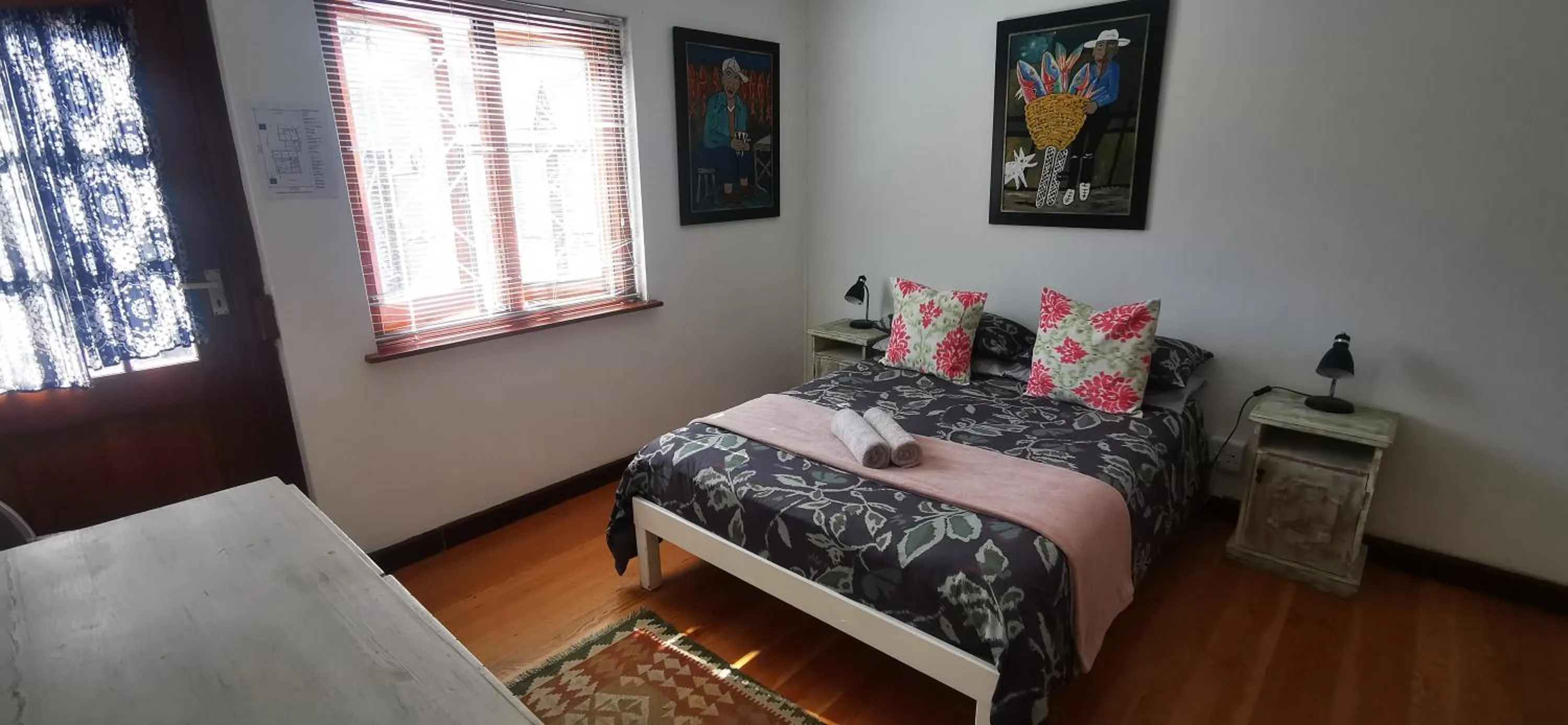 Bedroom, Bed in Hermanus Backpackers & Budget Accommodation