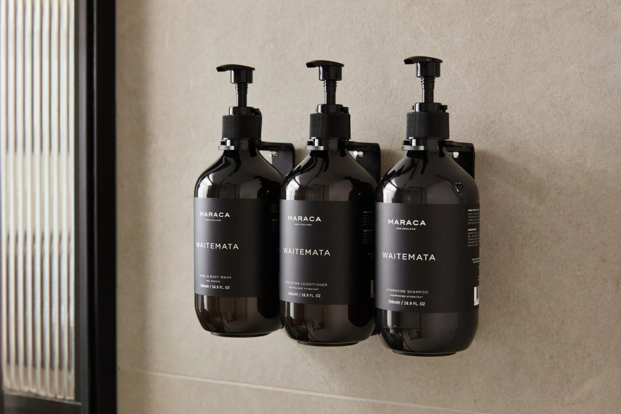 Photo of the whole room in Hotel Indigo Auckland by IHG