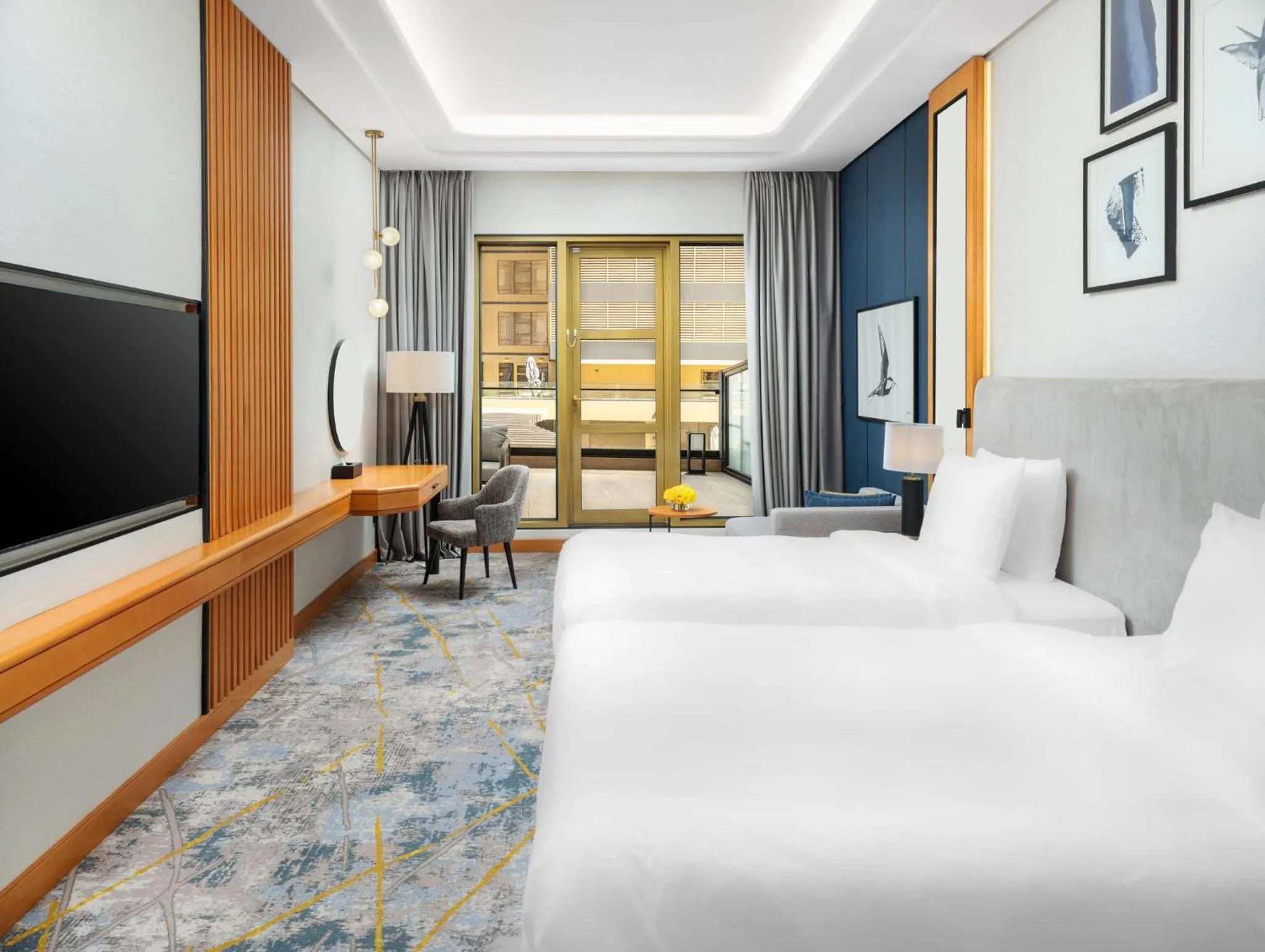 Photo of the whole room, Bed in voco Jeddah Gate by IHG