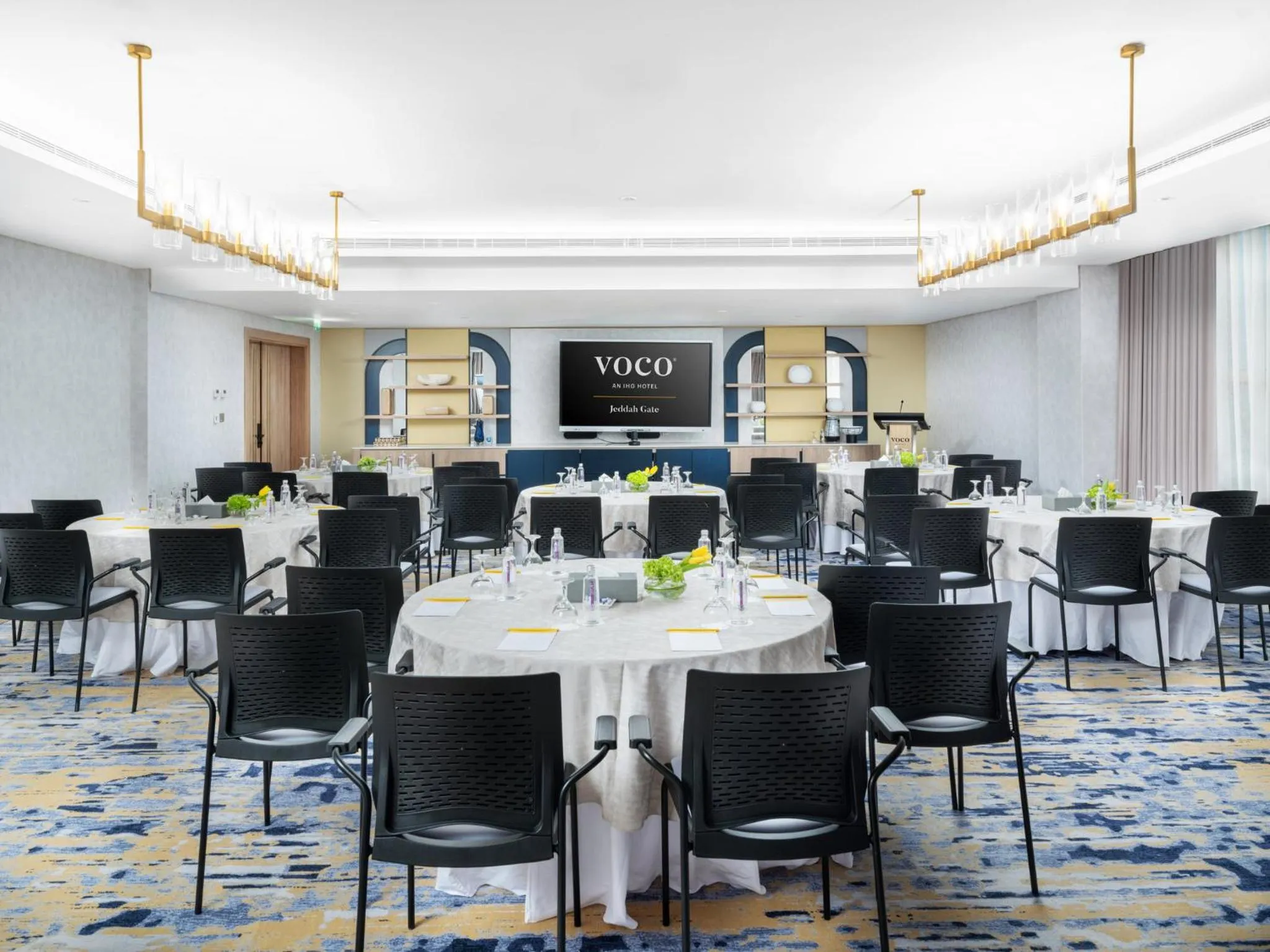 Meeting/conference room in voco Jeddah Gate by IHG