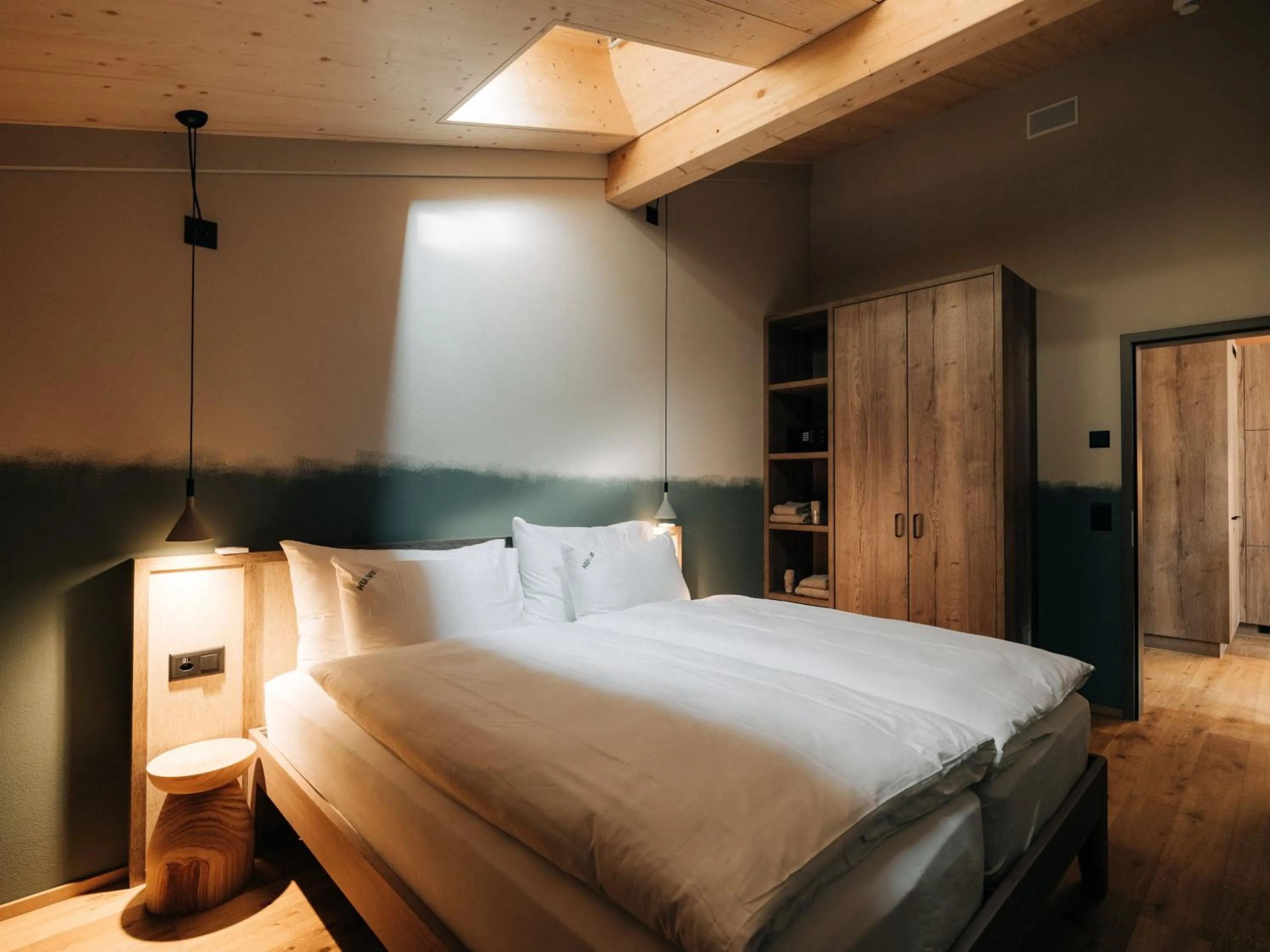 Bed in KURVE Apartments & Lounge