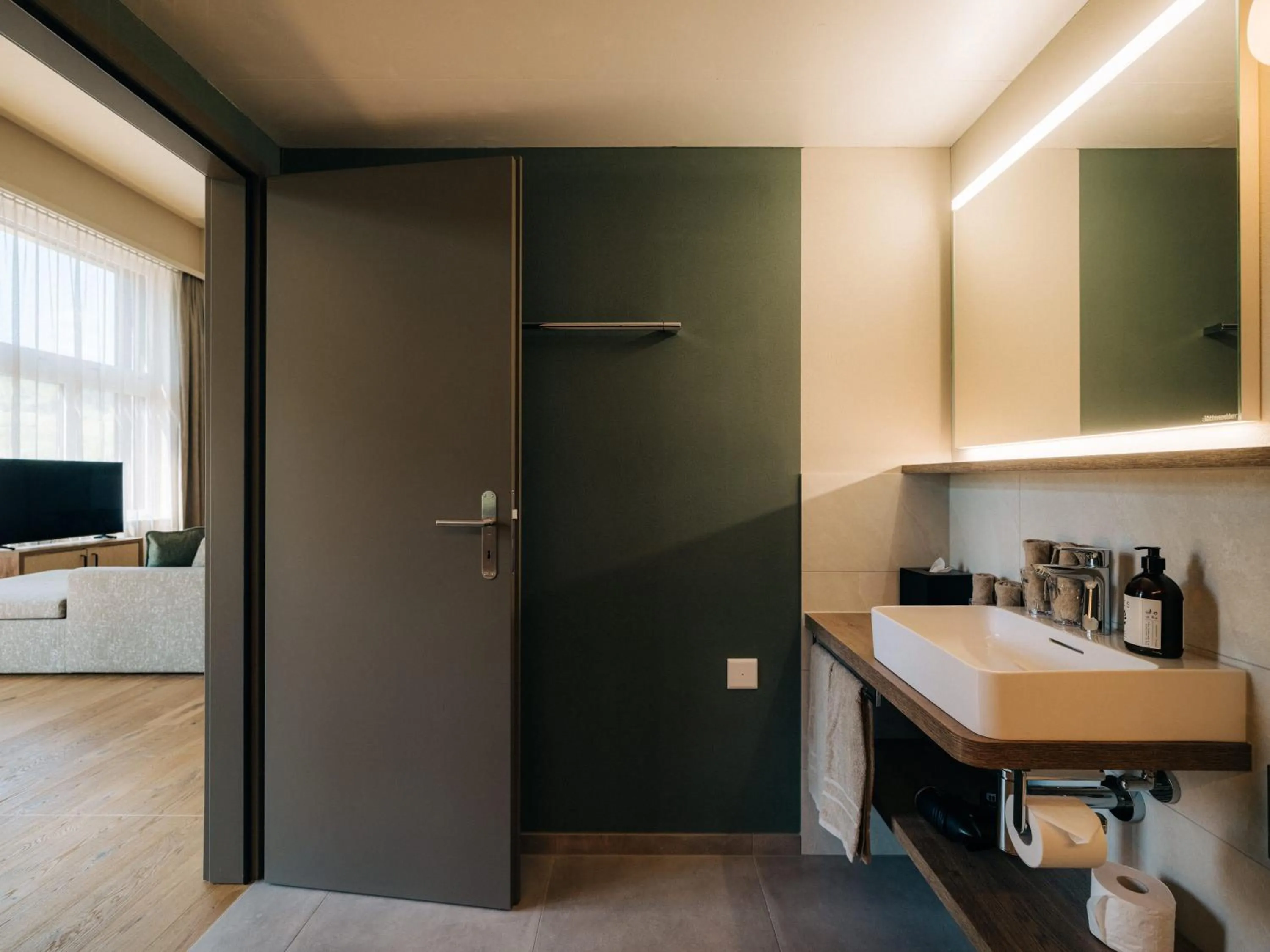 Bathroom in KURVE Apartments & Lounge