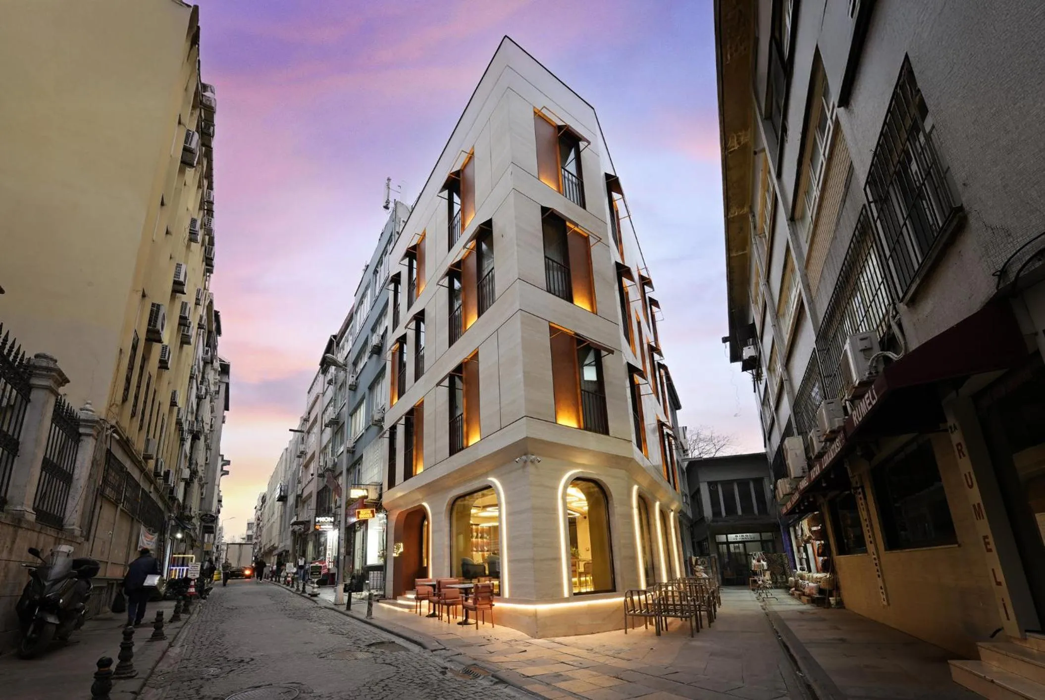 Property building in Erba Hotel