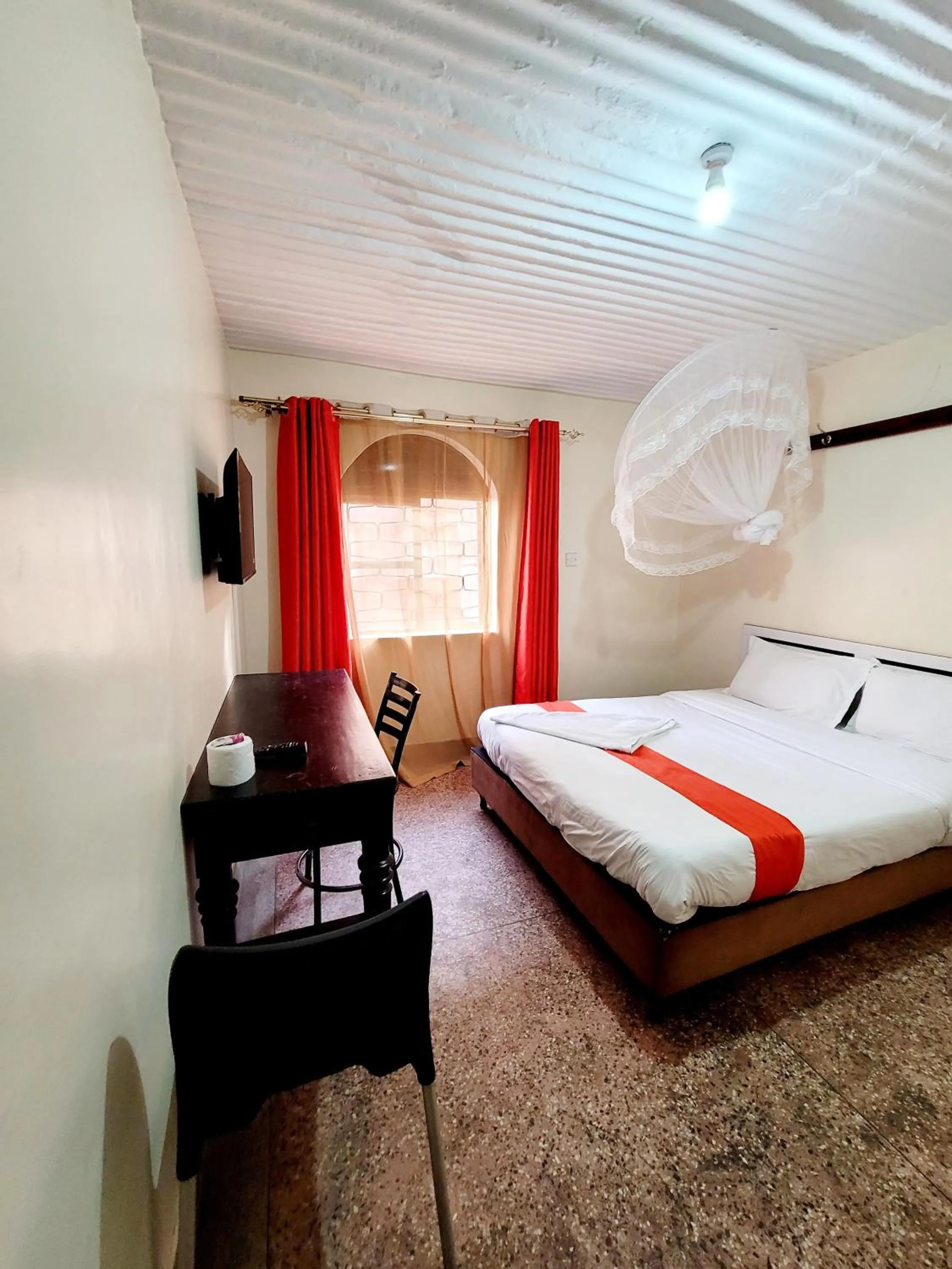 Bed in Nairobi City Space Hotel