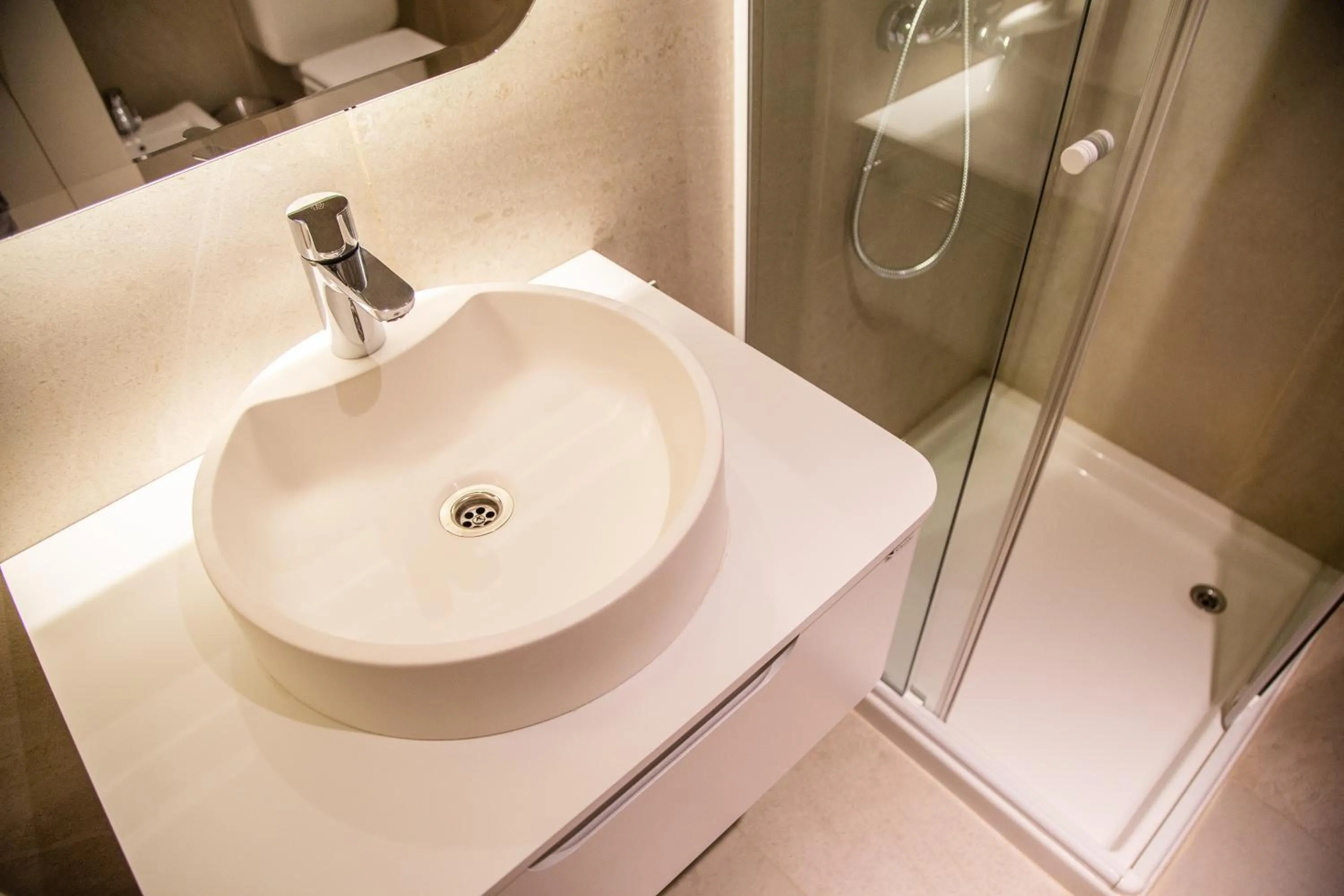 Bathroom in Vilon Recoleta Hotel