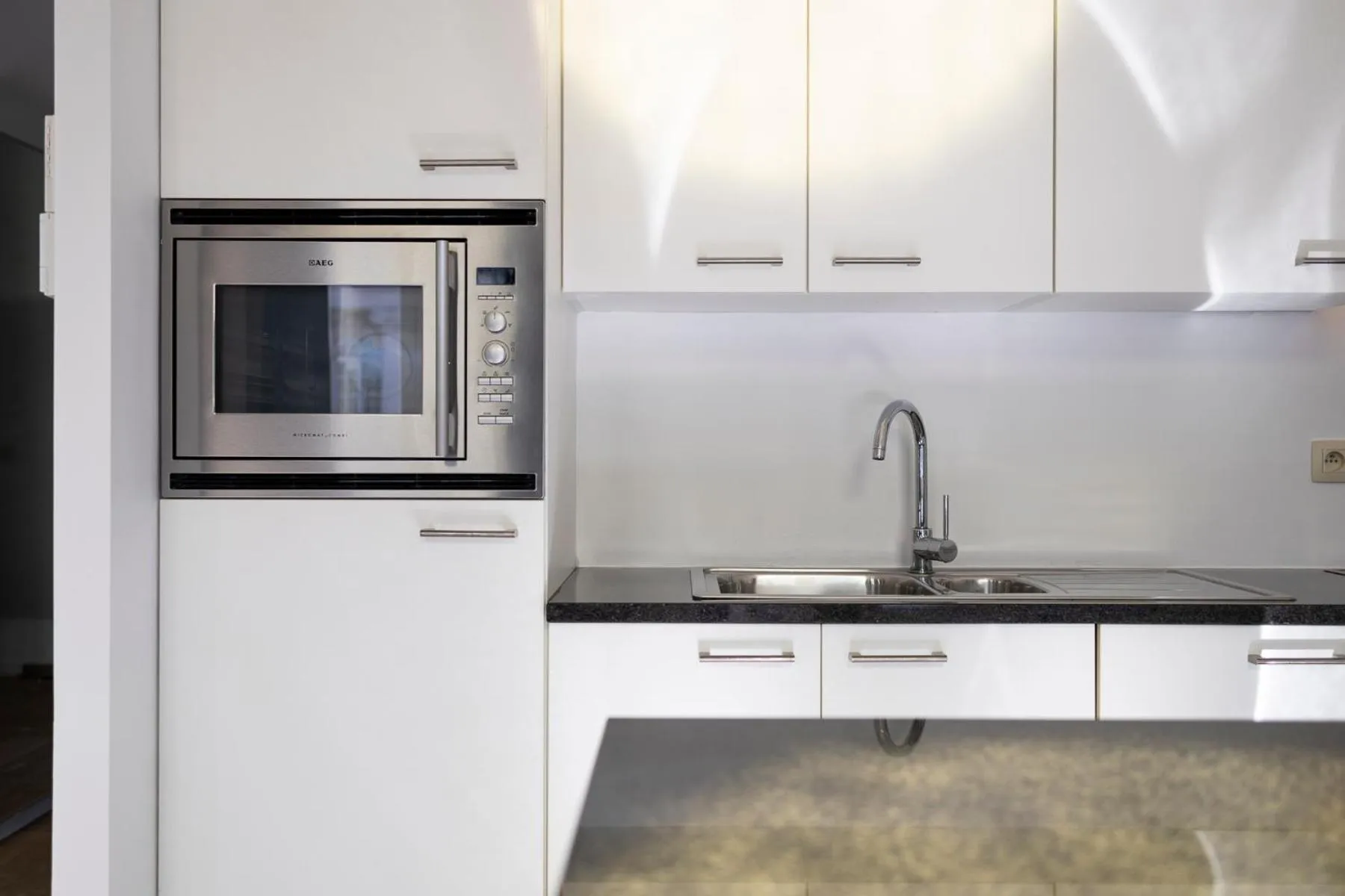 Kitchen or kitchenette in Smartflats - Meir Antwerp