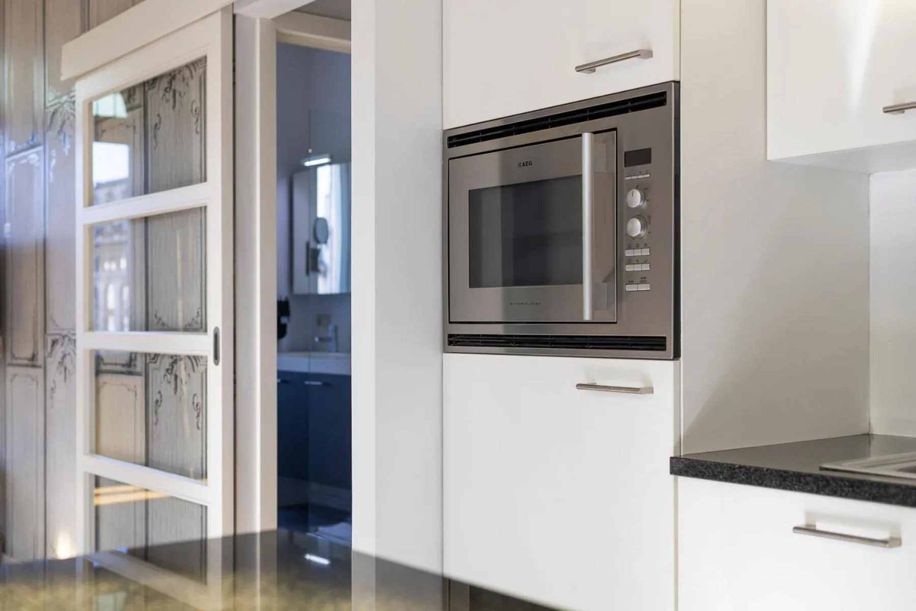 Kitchen or kitchenette in Smartflats - Meir Antwerp