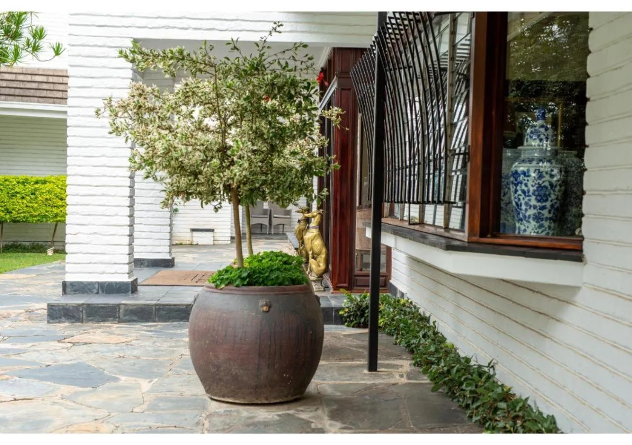 Facade/entrance in Sheppard Boutique Hotel