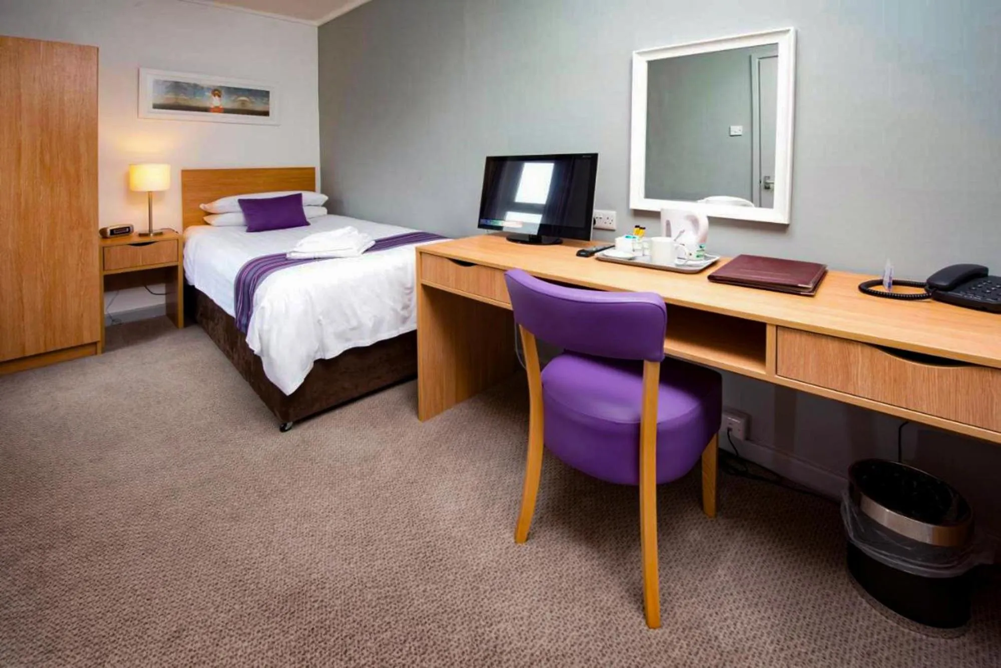 TV and multimedia, Bed in The Esplanade Hotel by Compass Hospitality