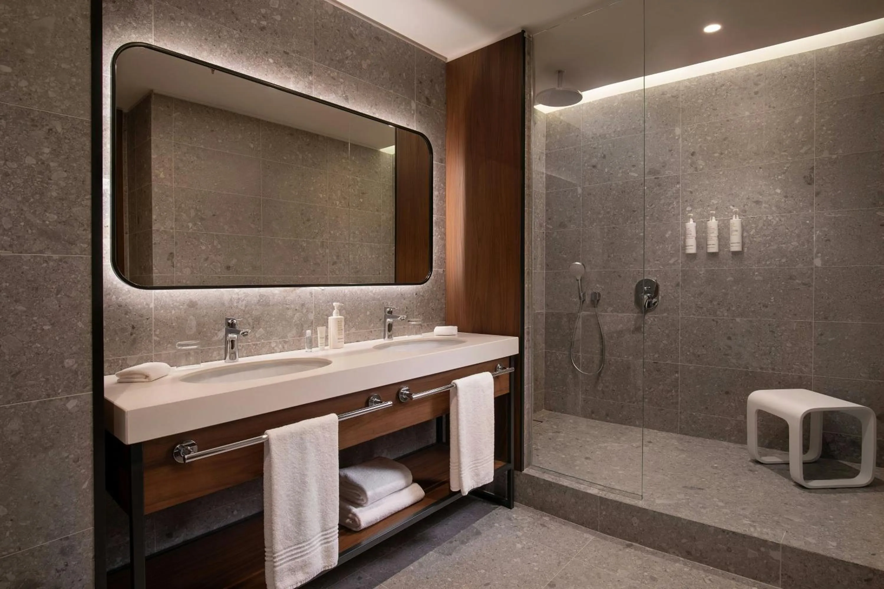 Bathroom in Milan Marriott Hotel