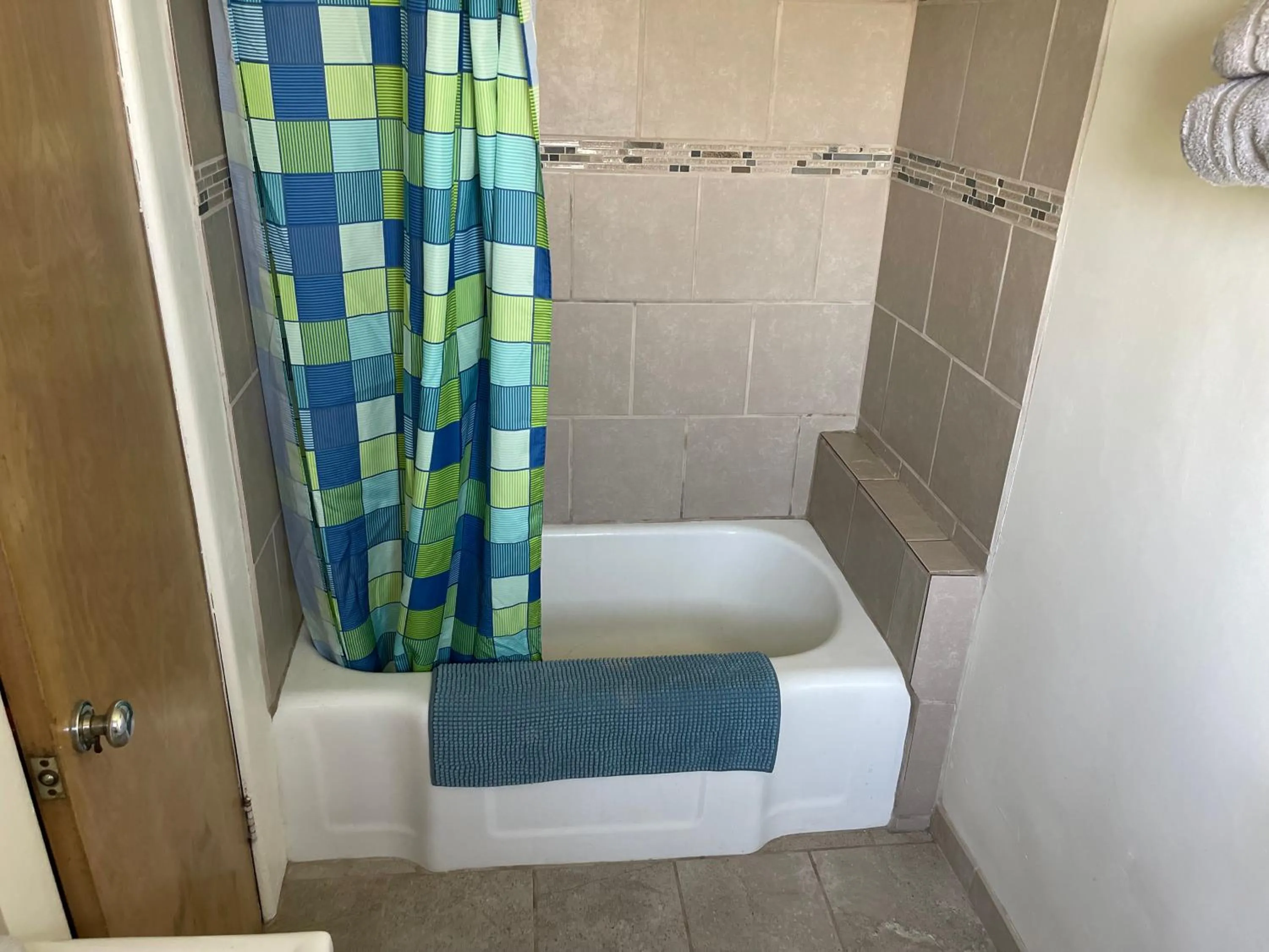 Shower in Highland Court Motel