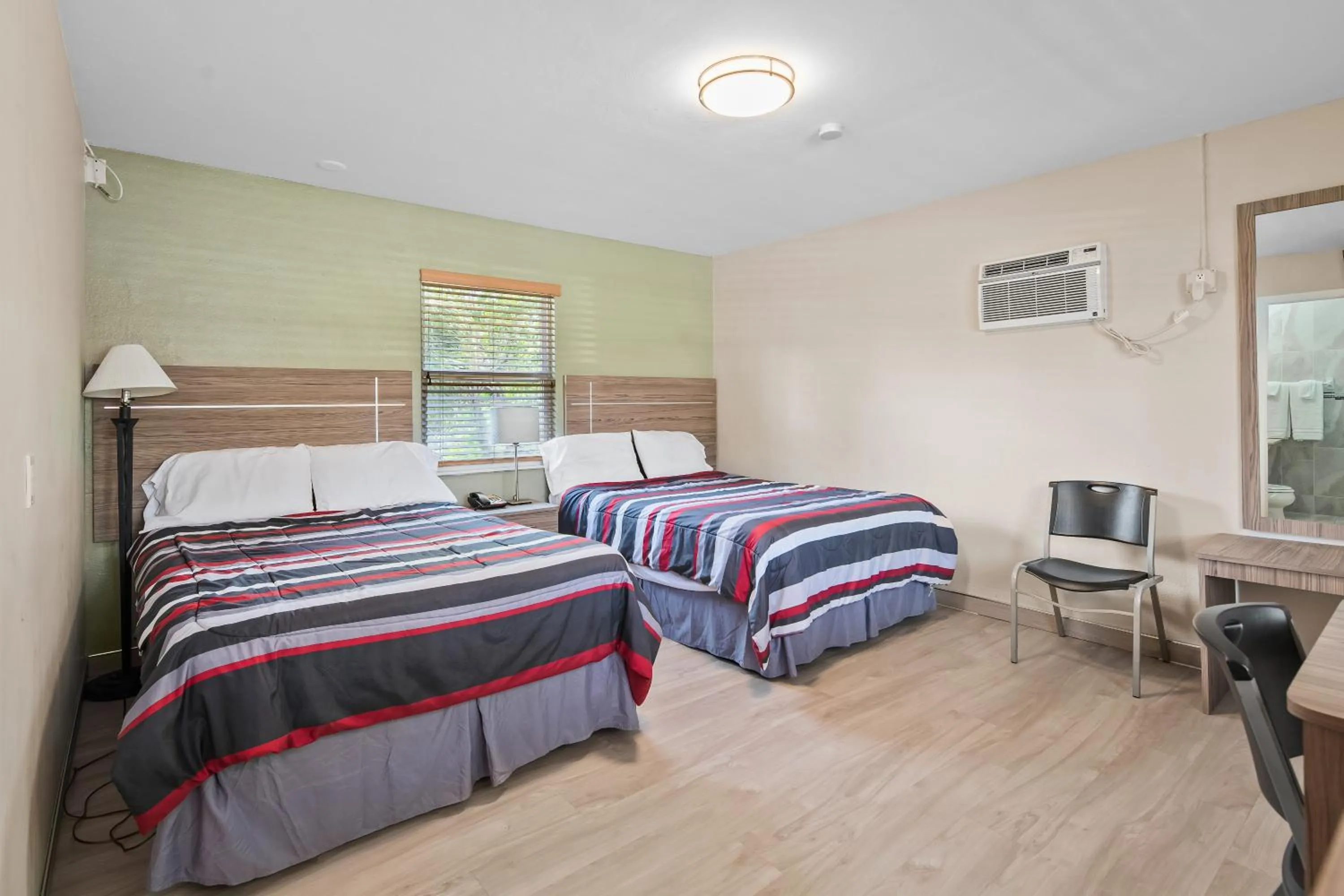 Bed in Tamiami Motel