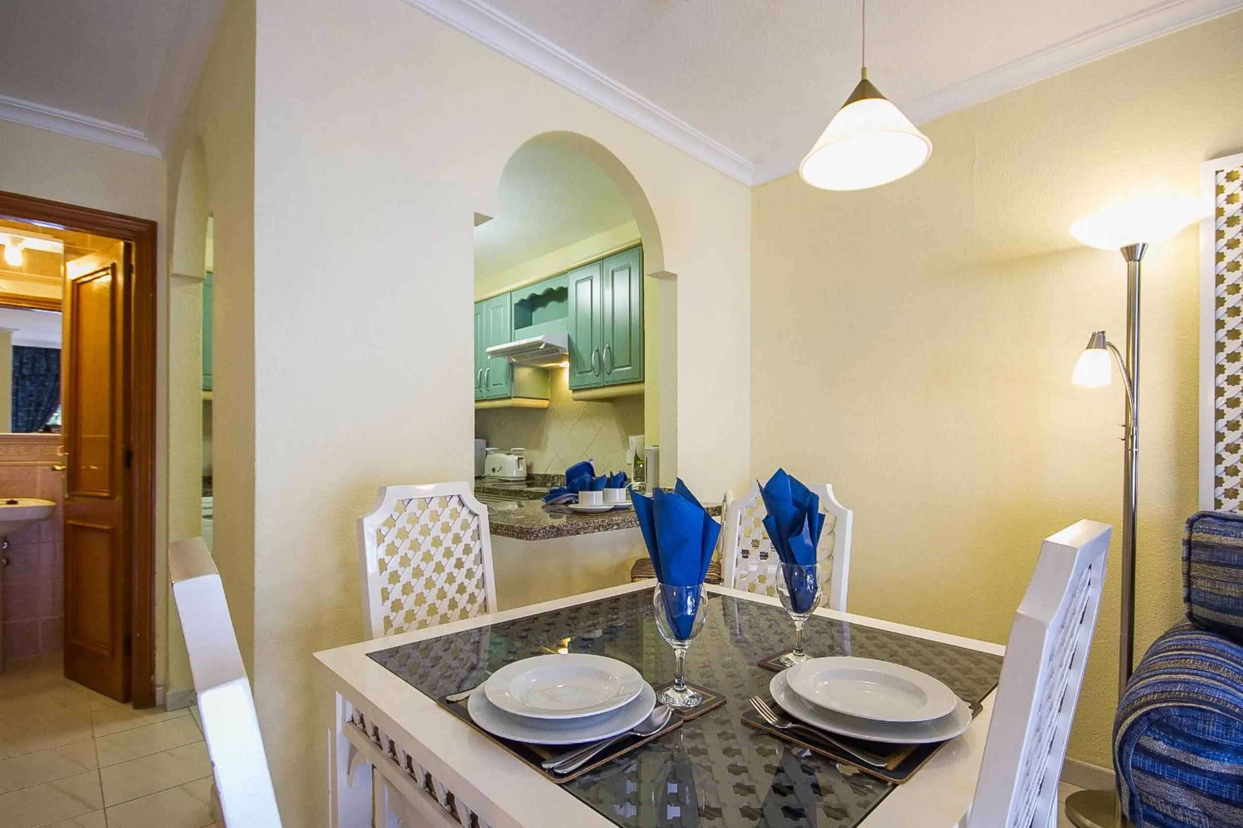 Dining area in Ona Los Claveles