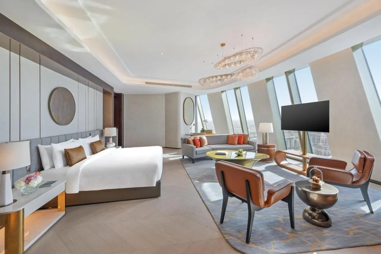 Bedroom, Bed in Mandarin Oriental Downtown, Dubai