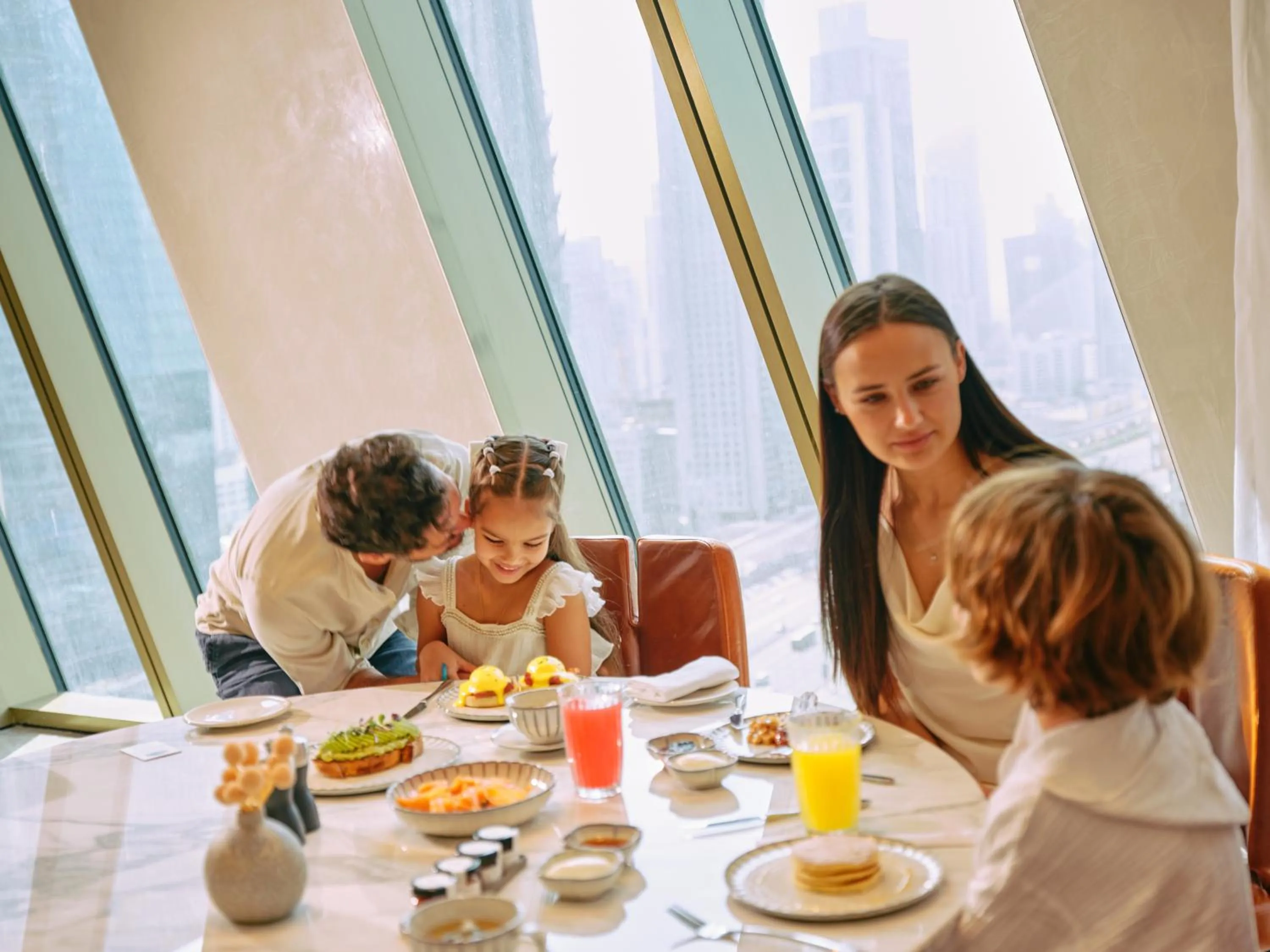 Dining area in Mandarin Oriental Downtown, Dubai