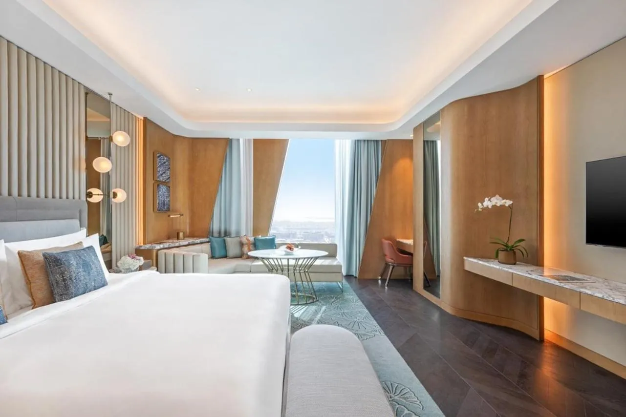 Bedroom, Bed in Mandarin Oriental Downtown, Dubai