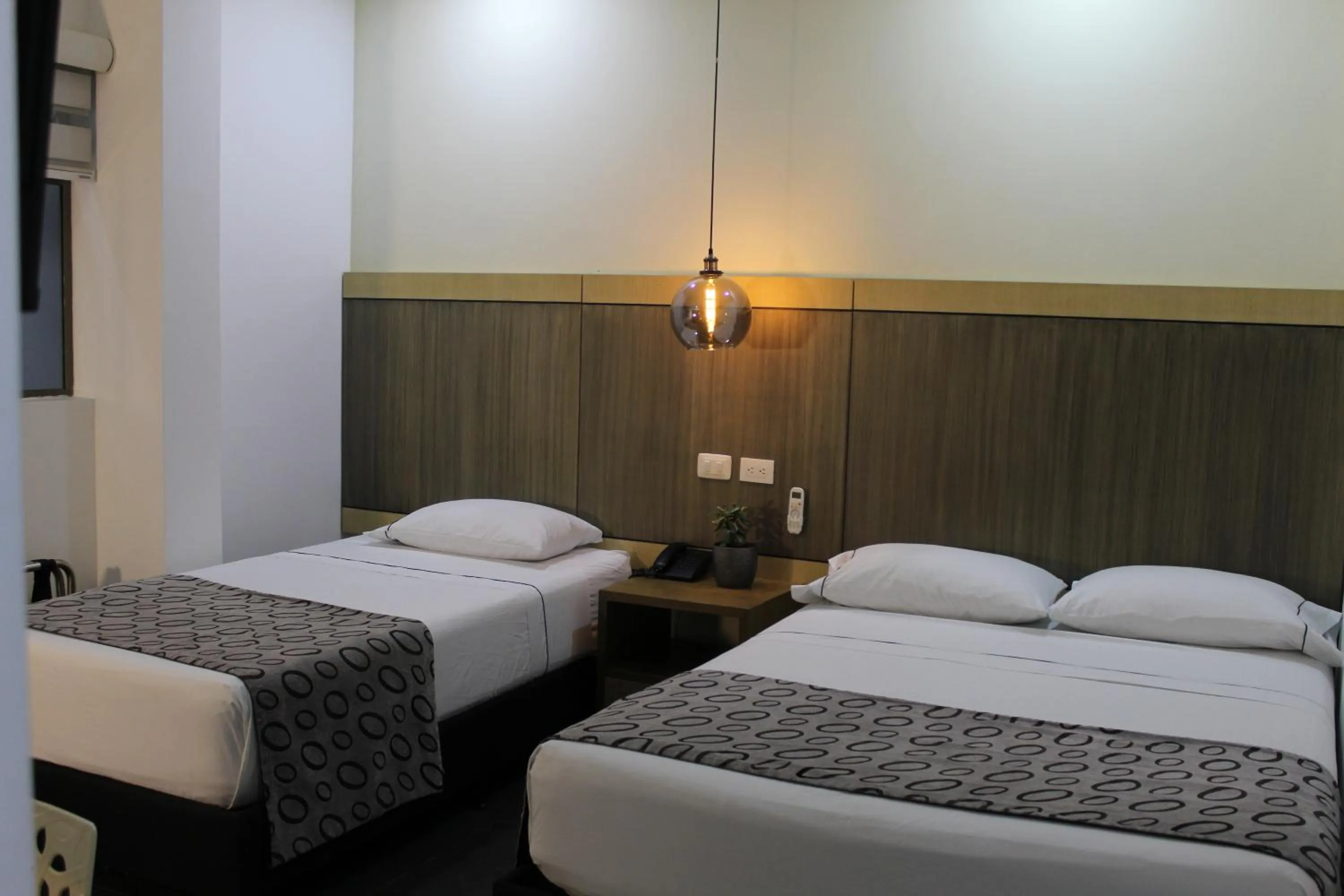 Bed in Hotel Merlott Lleras