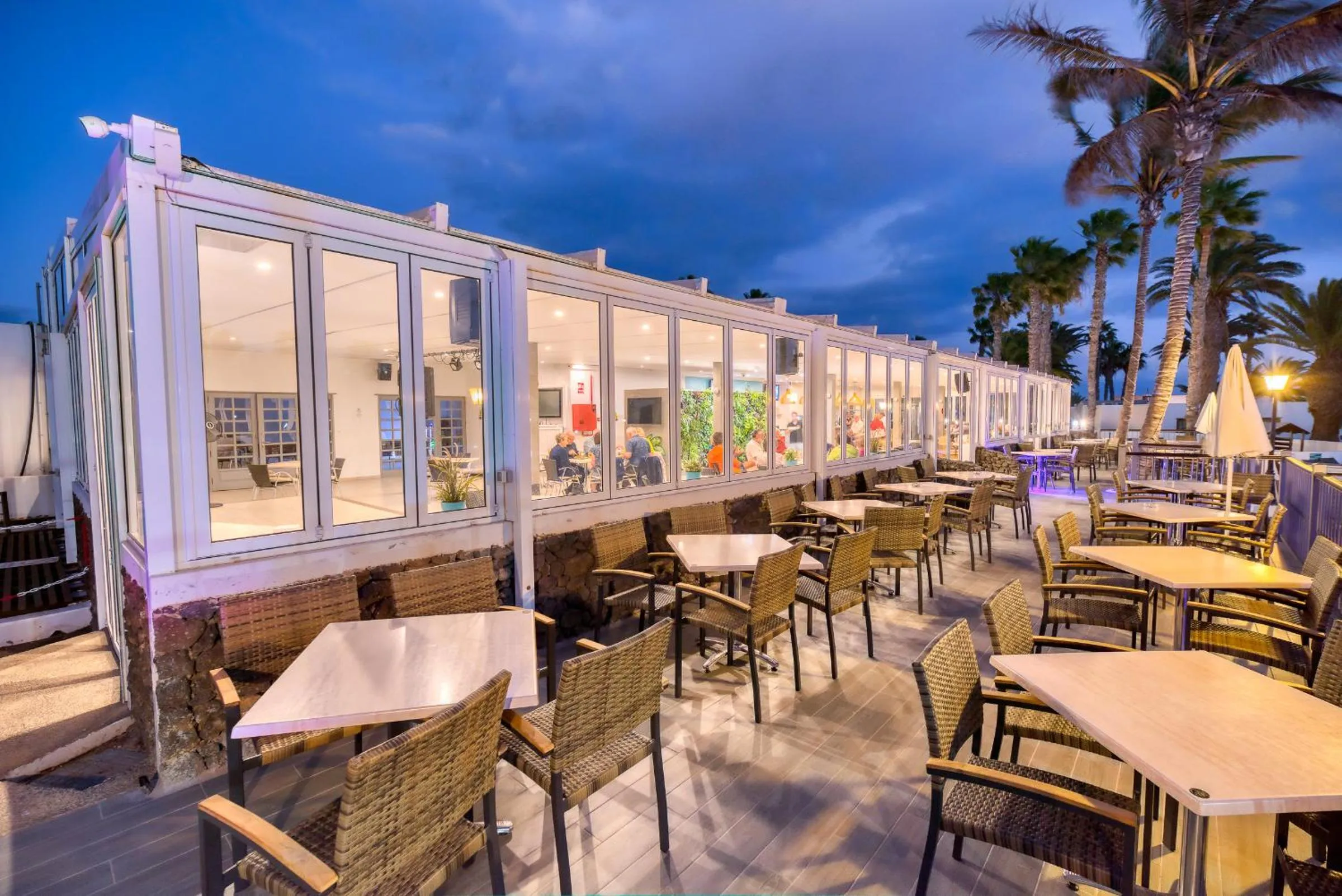 Lounge or bar in Ona Las Brisas