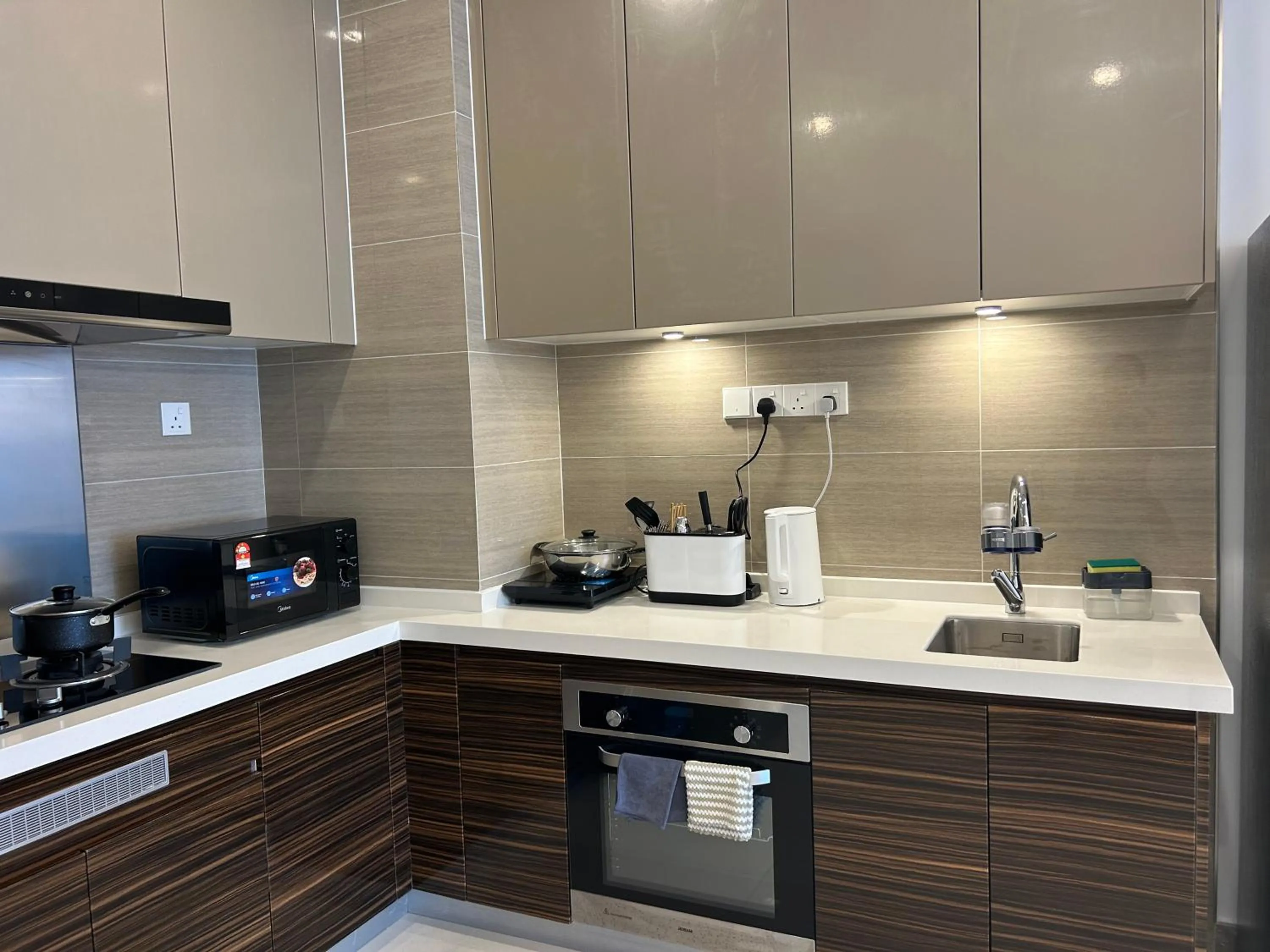 R&F Princess Cove Cozy&Boutique Homestay By Wan Li Property Management