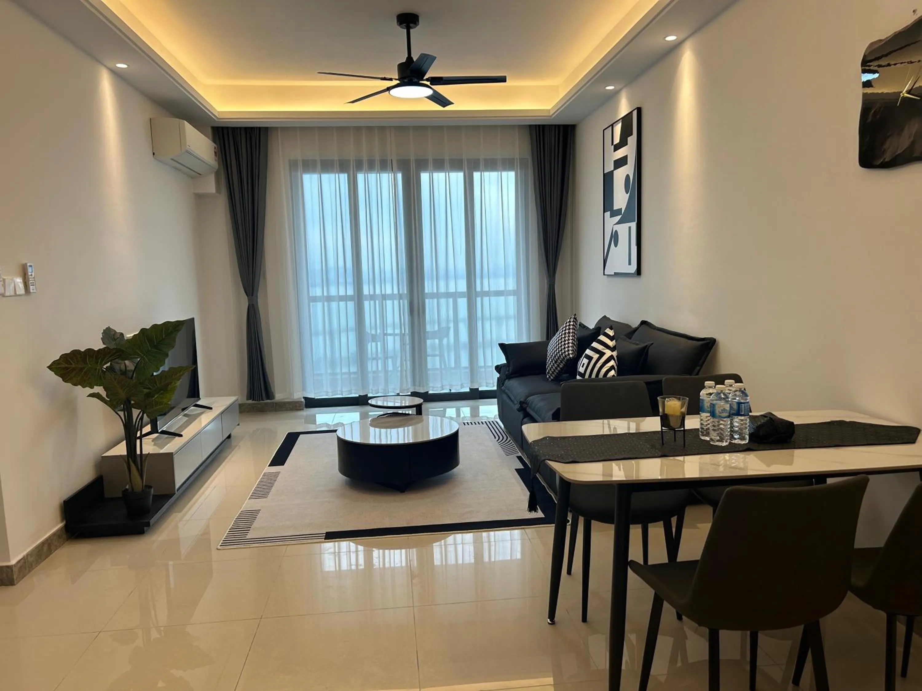 R&F Princess Cove Cozy&Boutique Homestay By Wan Li Property Management