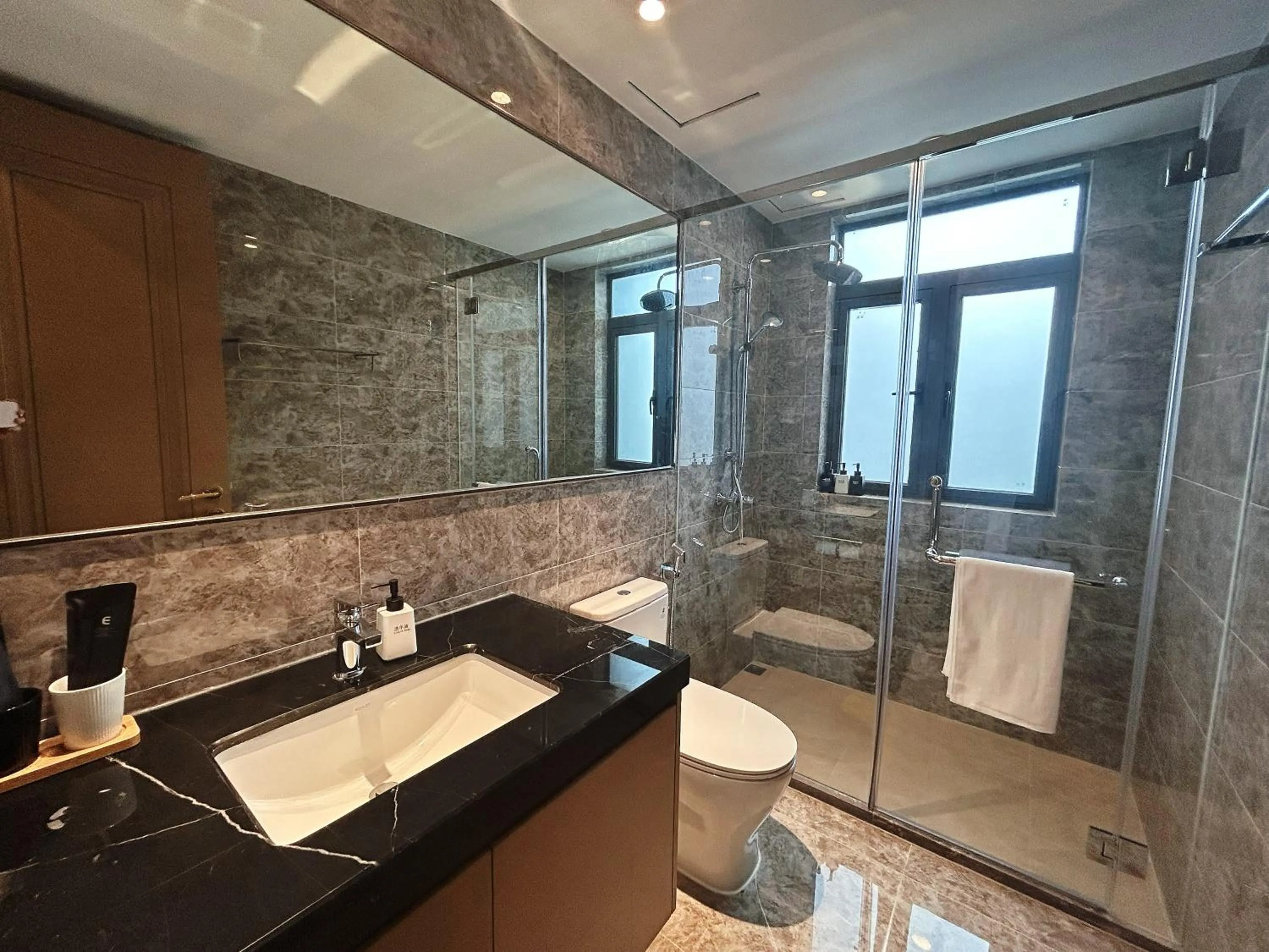 R&F Princess Cove Cozy&Boutique Homestay By Wan Li Property Management