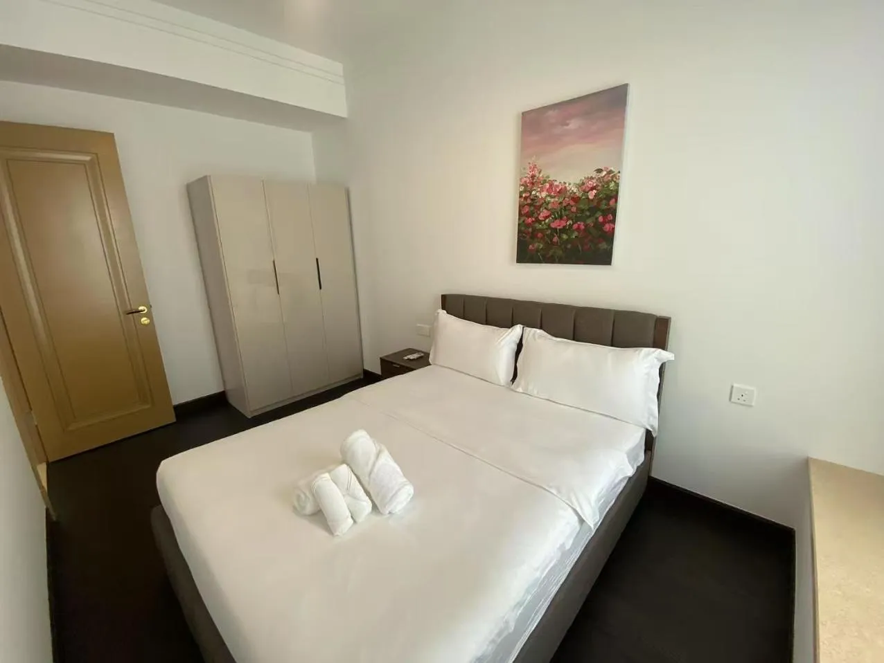 Bed in R&F Princess Cove Cozy&Boutique Homestay By Wan Li Property Management