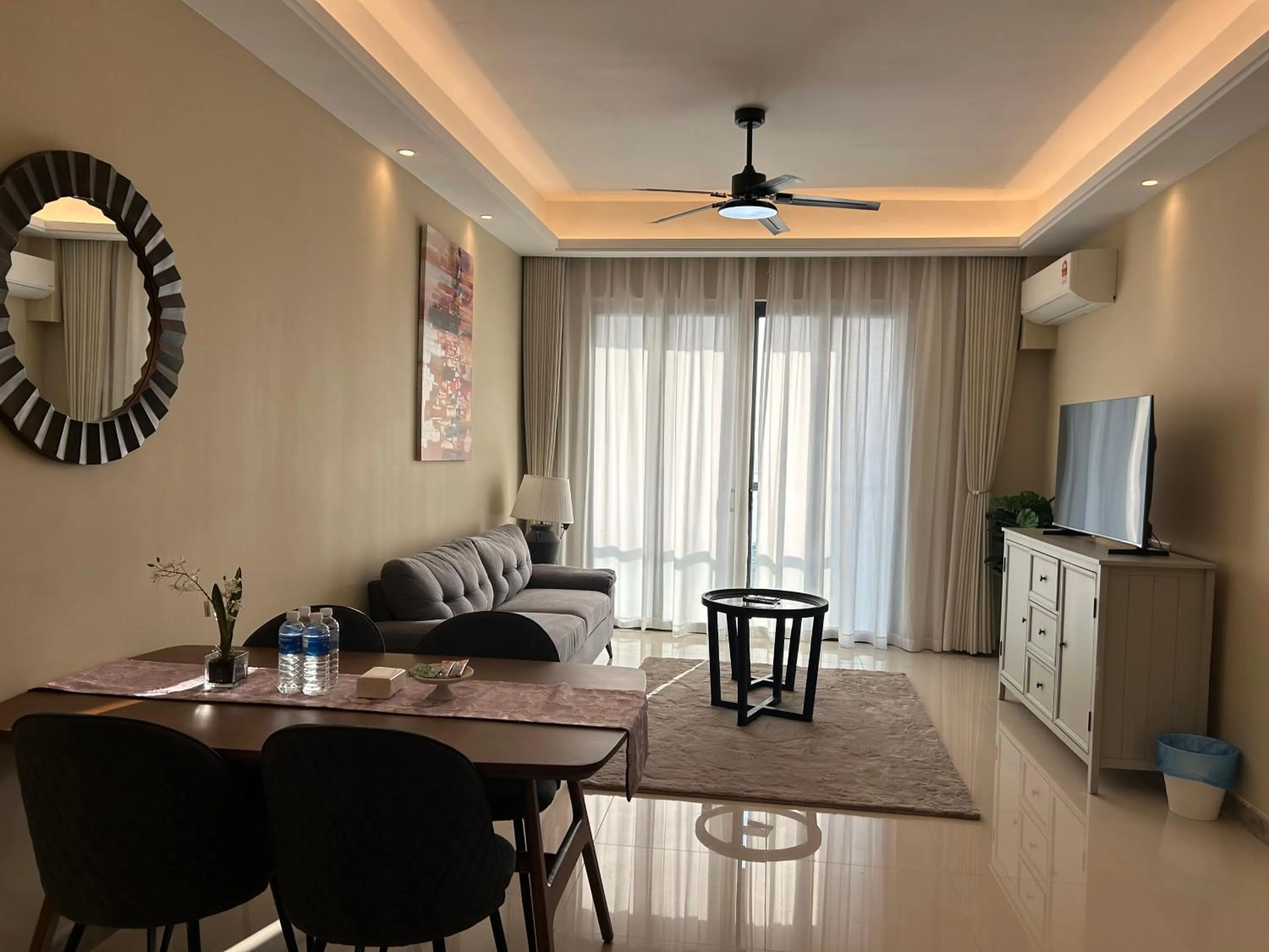 R&F Princess Cove Cozy&Boutique Homestay By Wan Li Property Management