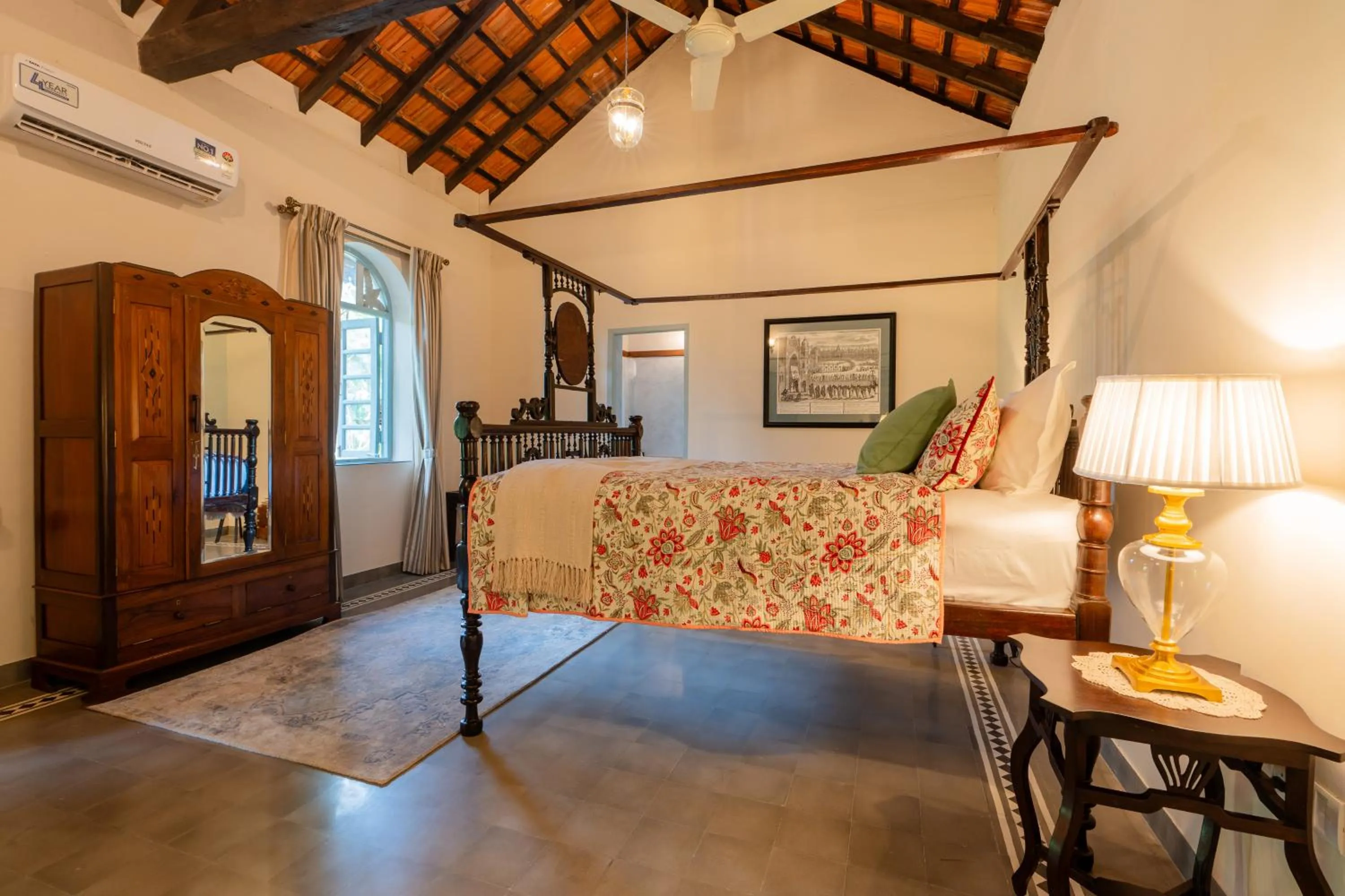 Photo of the whole room in Mansao Curtorim - A CGH Earth SAHA Experience