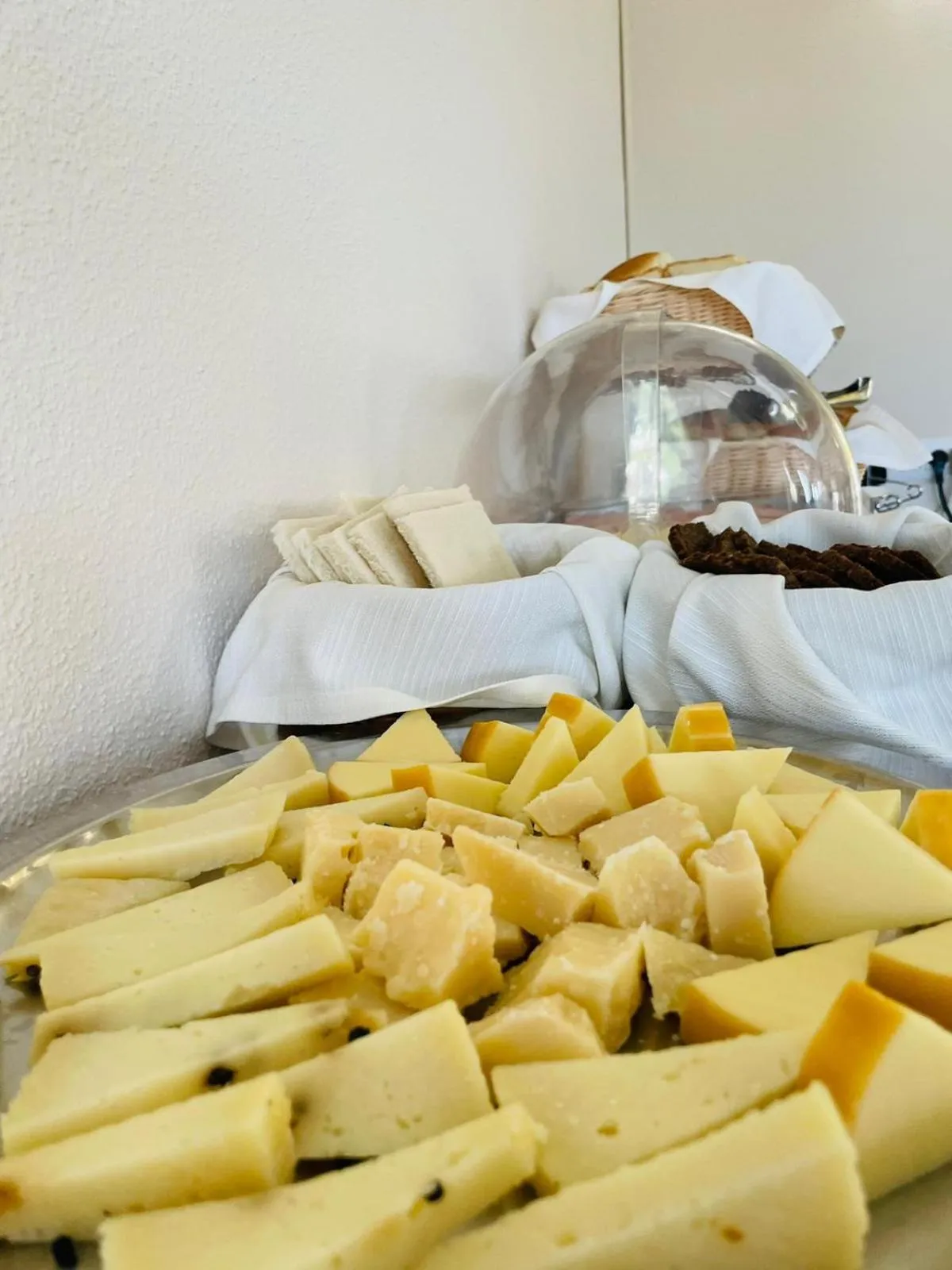 Breakfast in Hotel Bougainville