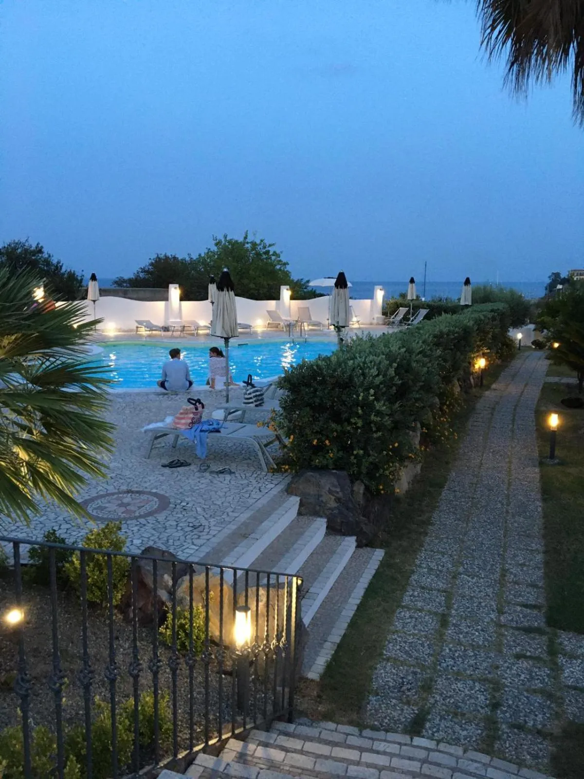 Swimming pool in Hotel Bougainville
