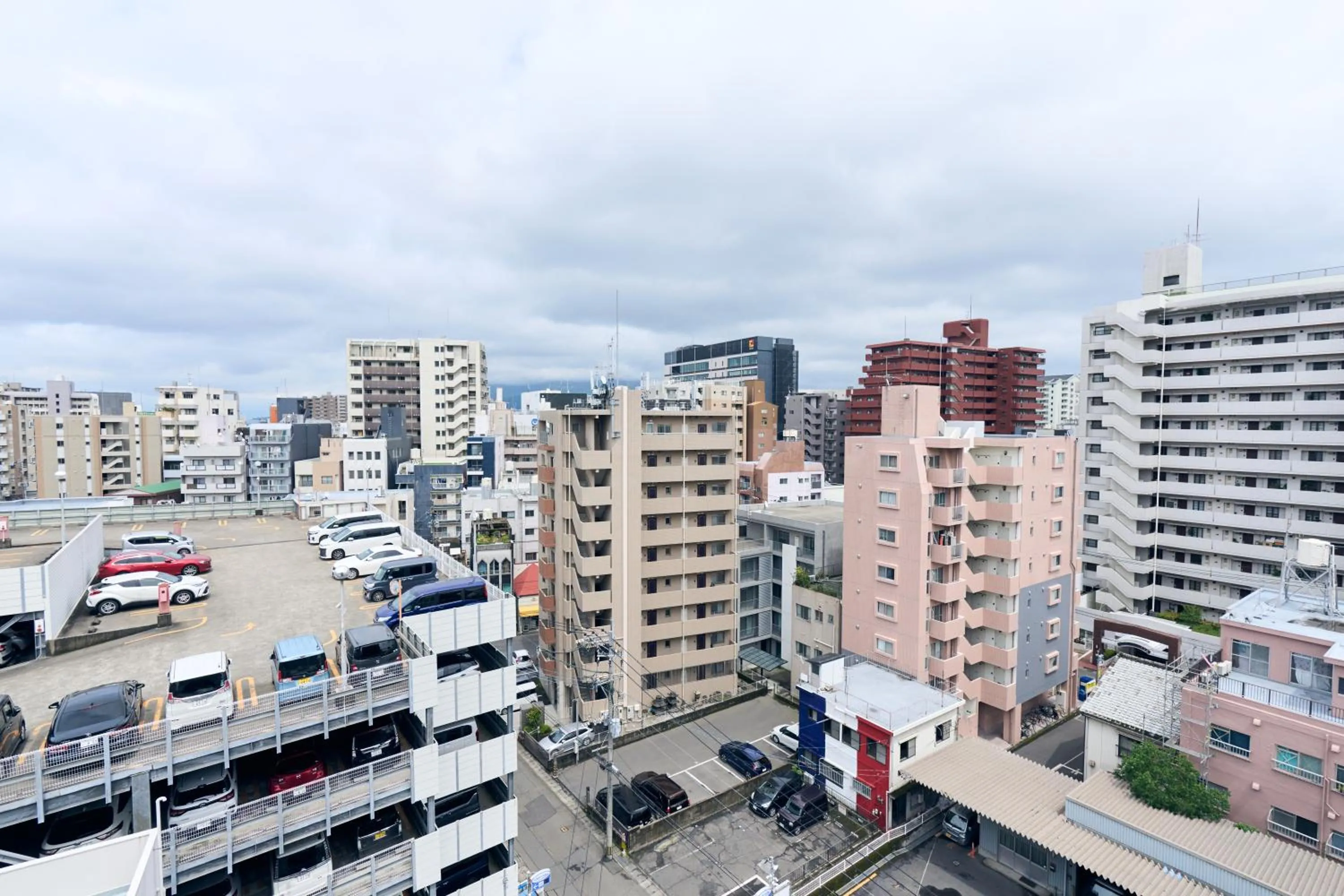 Neighbourhood in Vacation Rental Hotel TENMONKAN