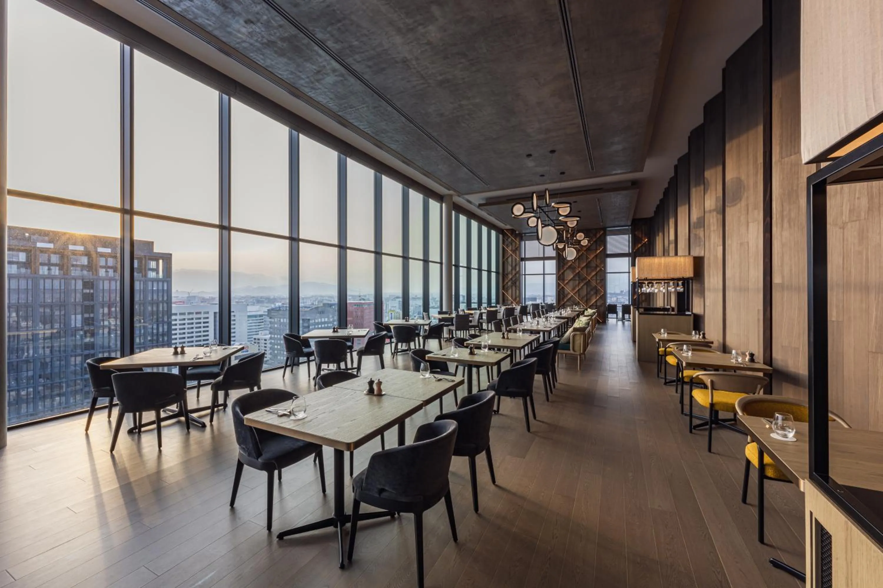 Restaurant/places to eat in The Gate Hotel Fukuoka by Hulic