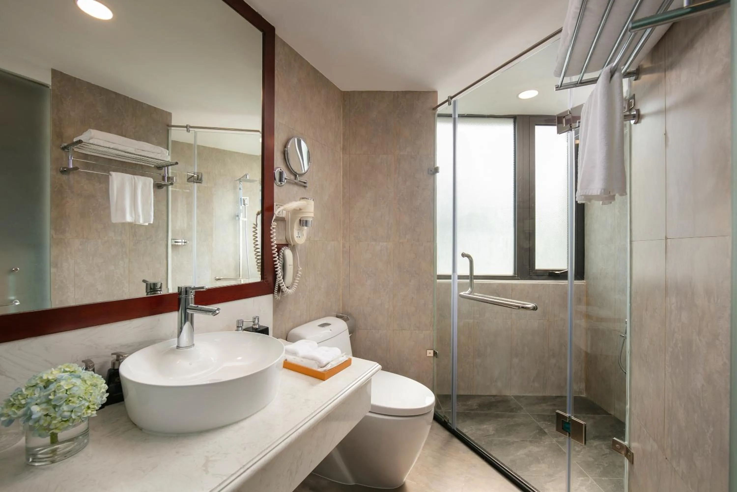 Bathroom in MAY DE VILLE Corner Hotel