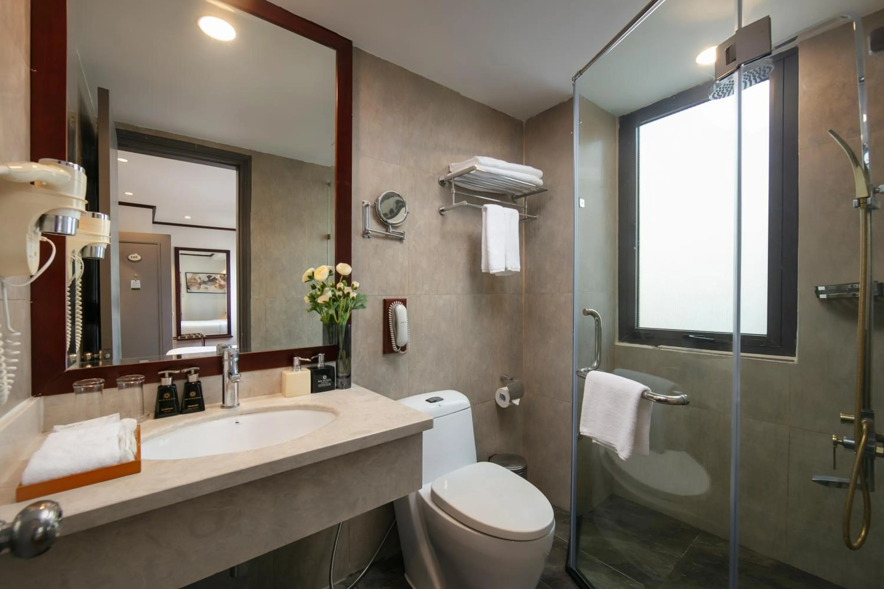 Bathroom in MAY DE VILLE Corner Hotel