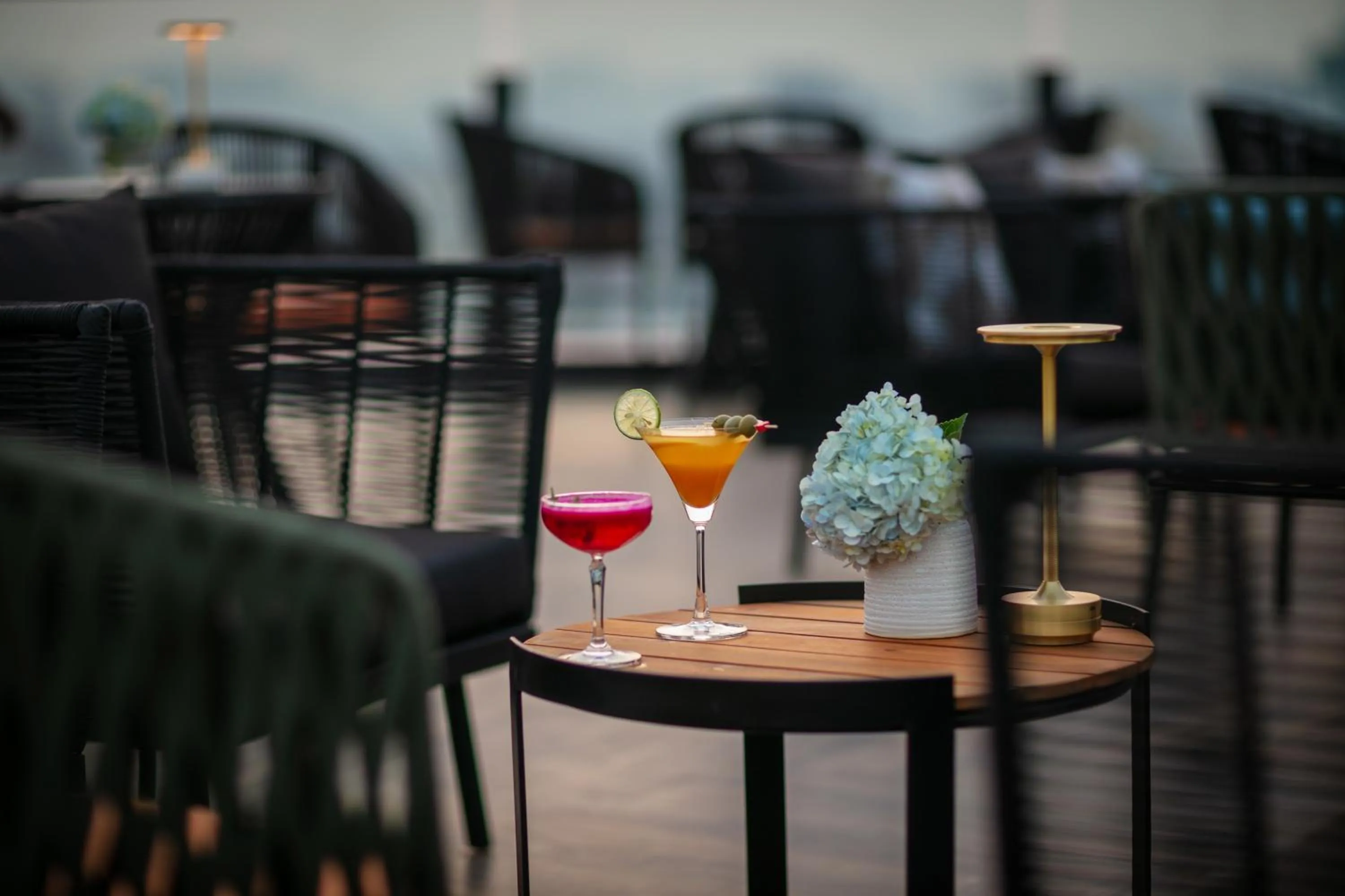 Drinks in MAY DE VILLE Corner Hotel