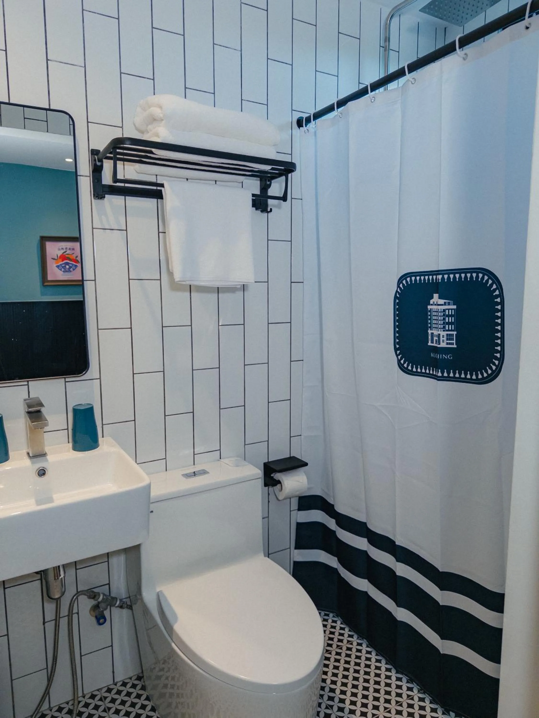 Bathroom in Legacy Hill Hotel